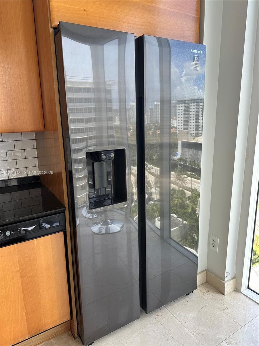 19111 Collins Ave 803 photo 16