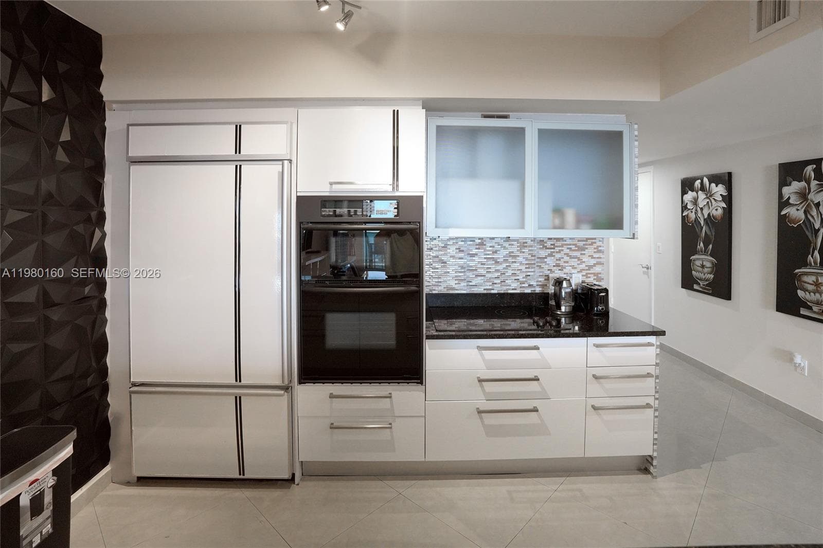 1830 S Ocean Dr 4111 photo 9
