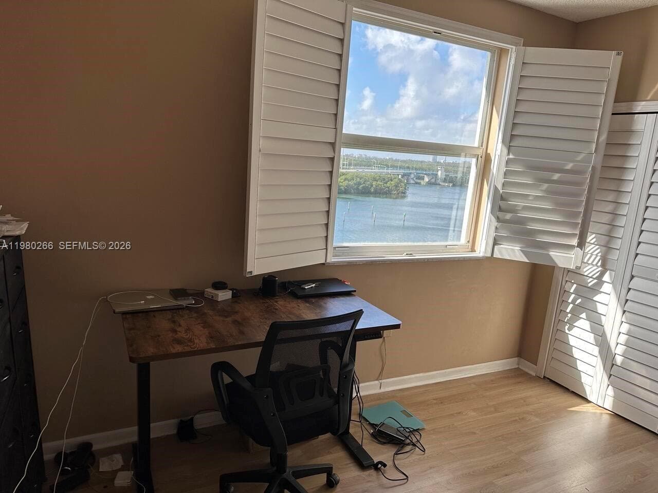 17100 N Bay Rd 1904 photo 17