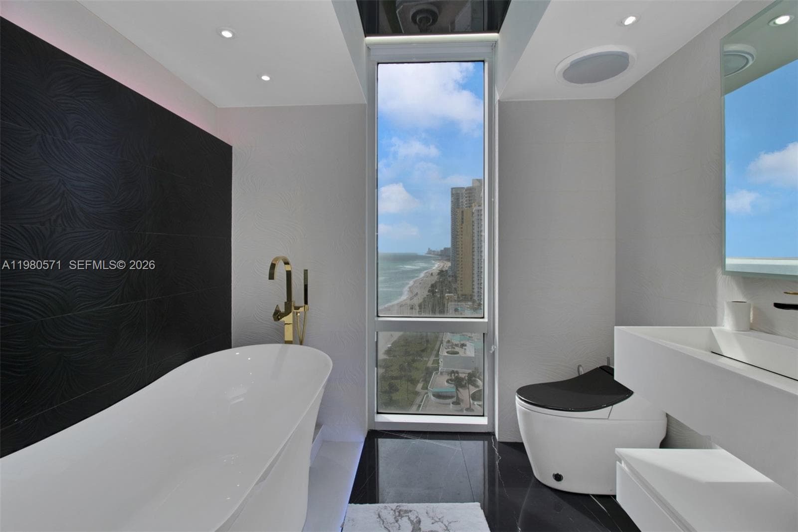 16699 Collins Ave 2002 photo 13