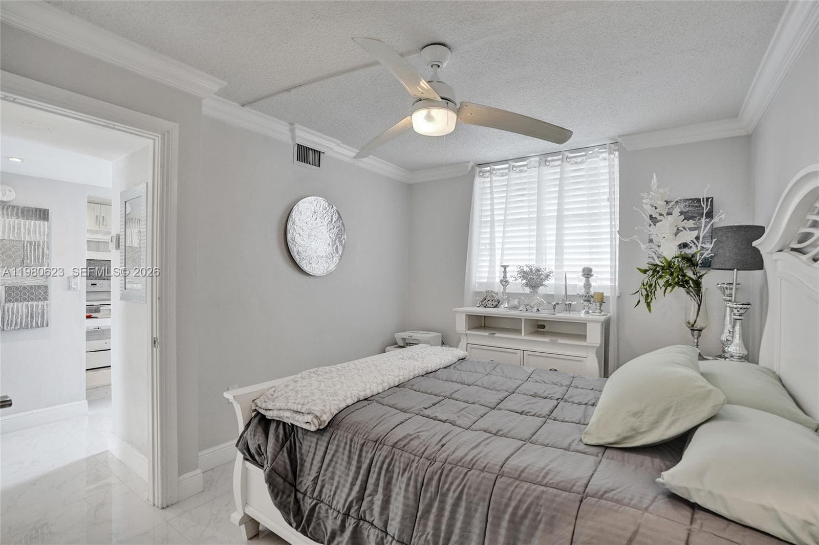 1889 S Ocean Dr 114 photo 10