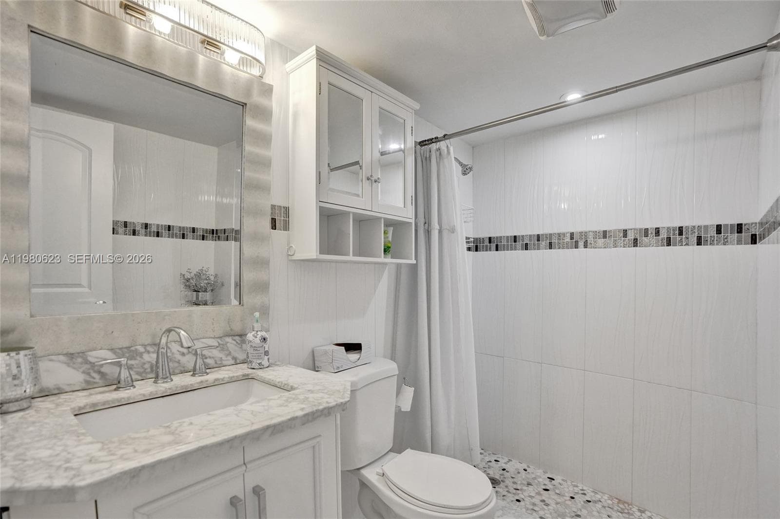 1889 S Ocean Dr 114 photo 11