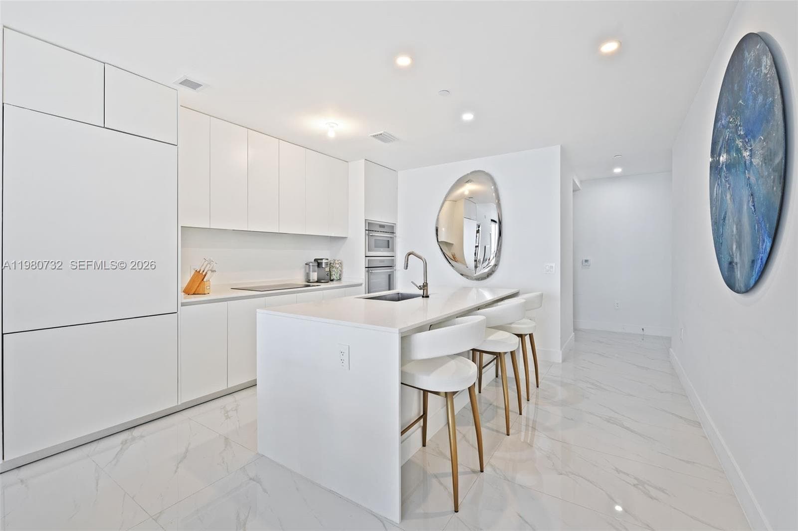 700 24th 505 photo 2