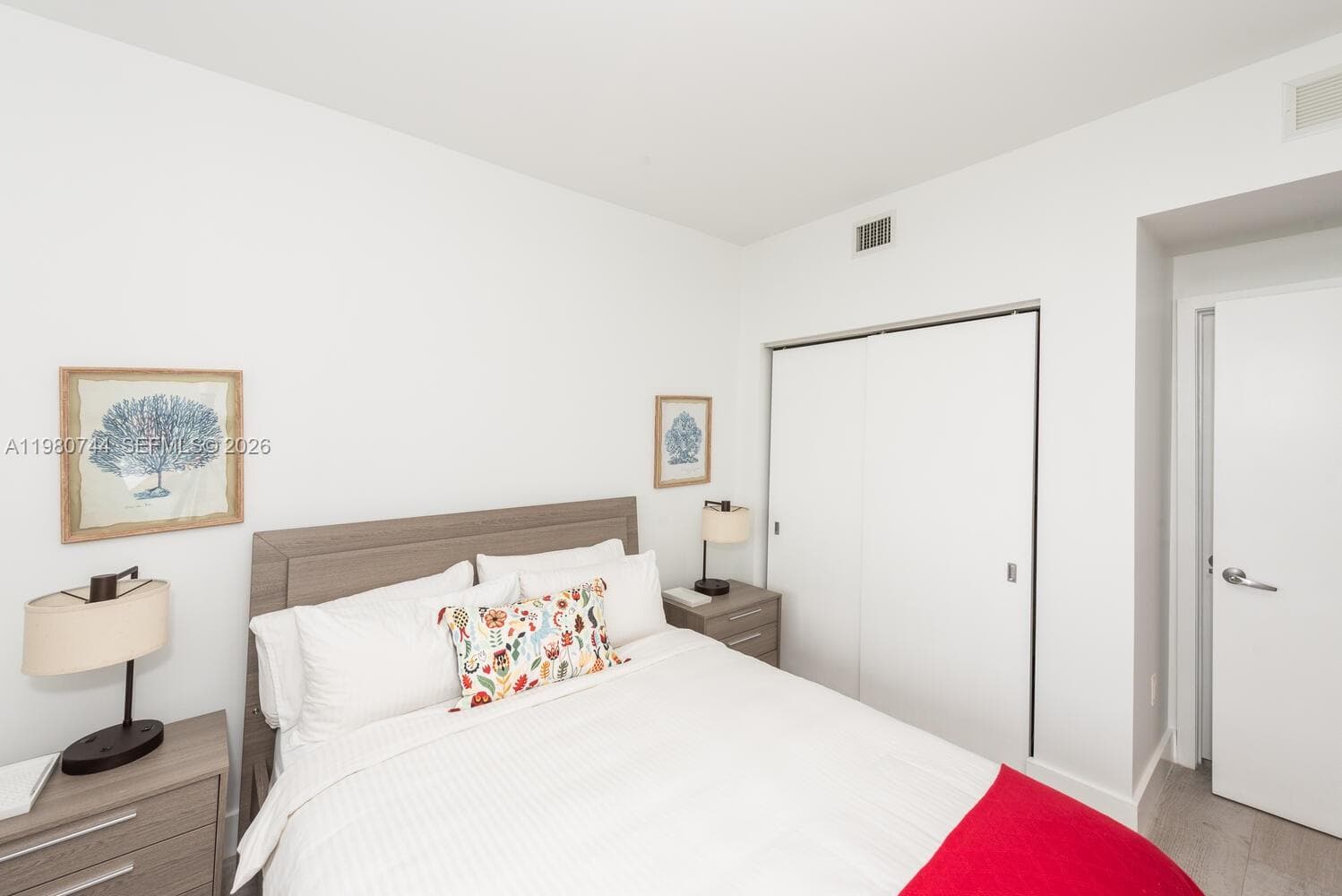 16385 Biscayne Blvd 2304 photo 14