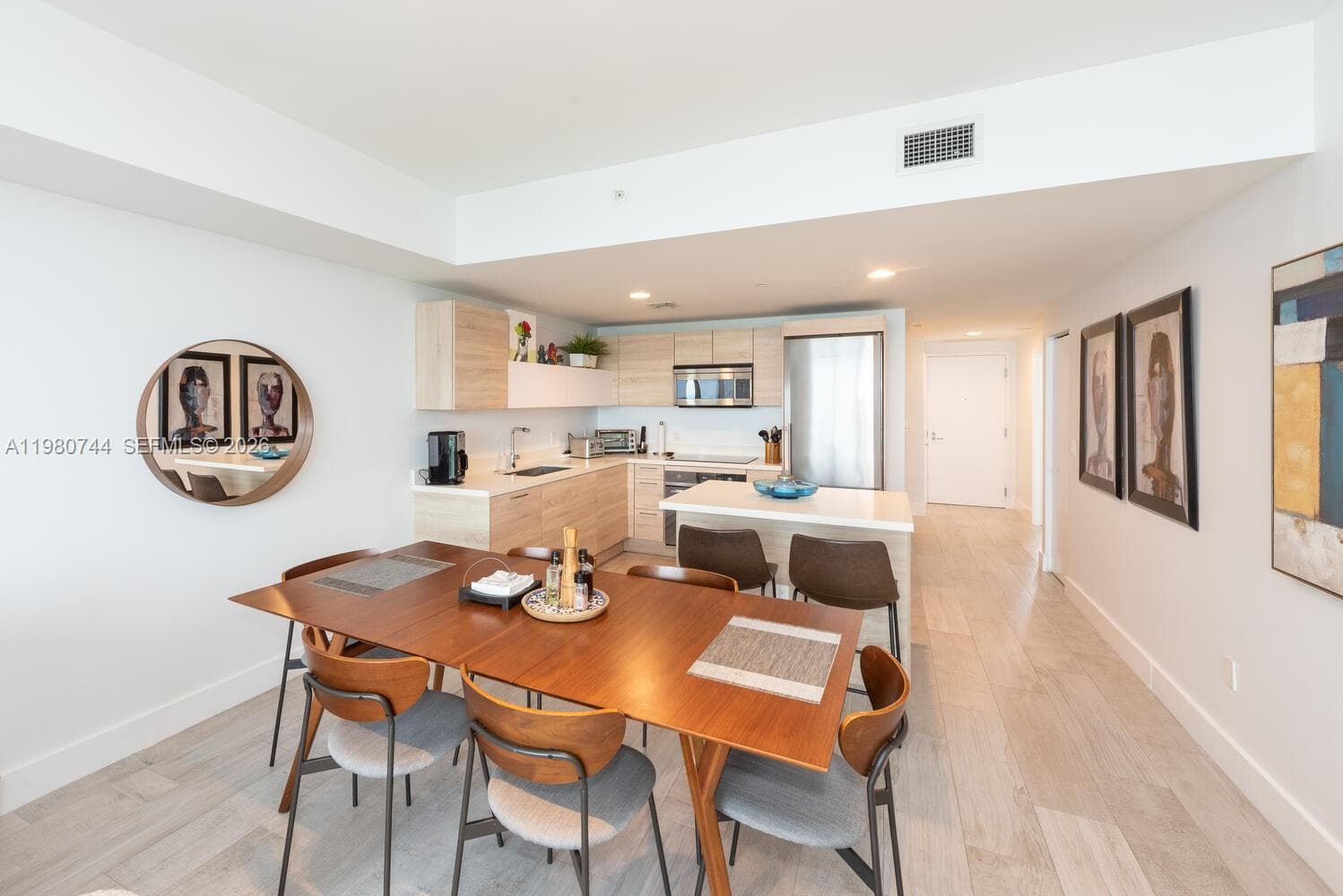 16385 Biscayne Blvd 2304 photo 8