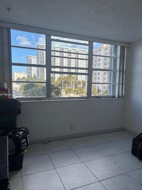 1400 S Ocean Dr 304 photo 9