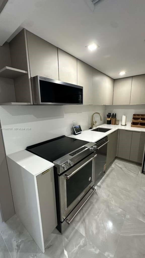 20505 E Country Club Dr 534 photo 8