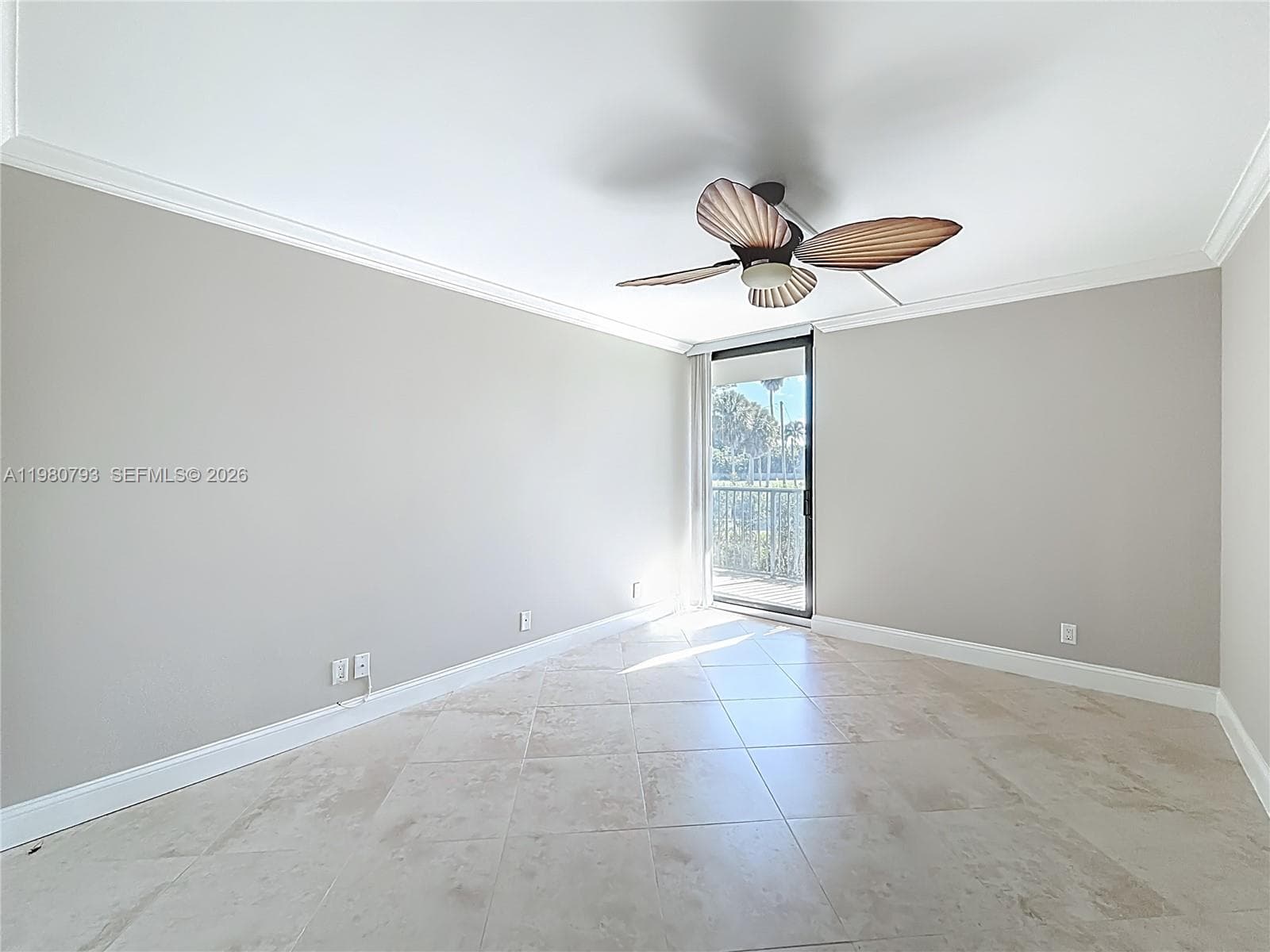 1350 River Reach Dr 118 photo 12