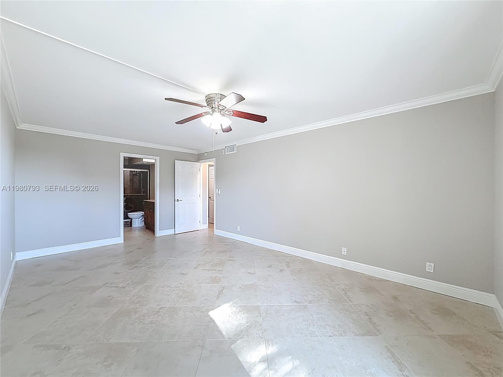 1350 River Reach Dr 118 photo 22