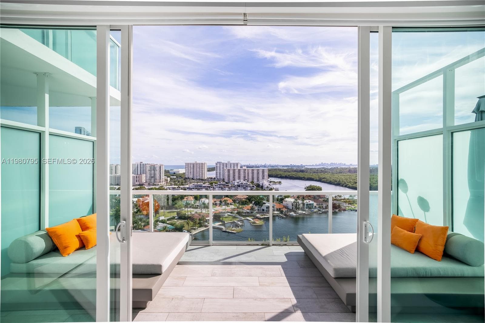 400 Sunny Isles Blvd 2019 photo 6
