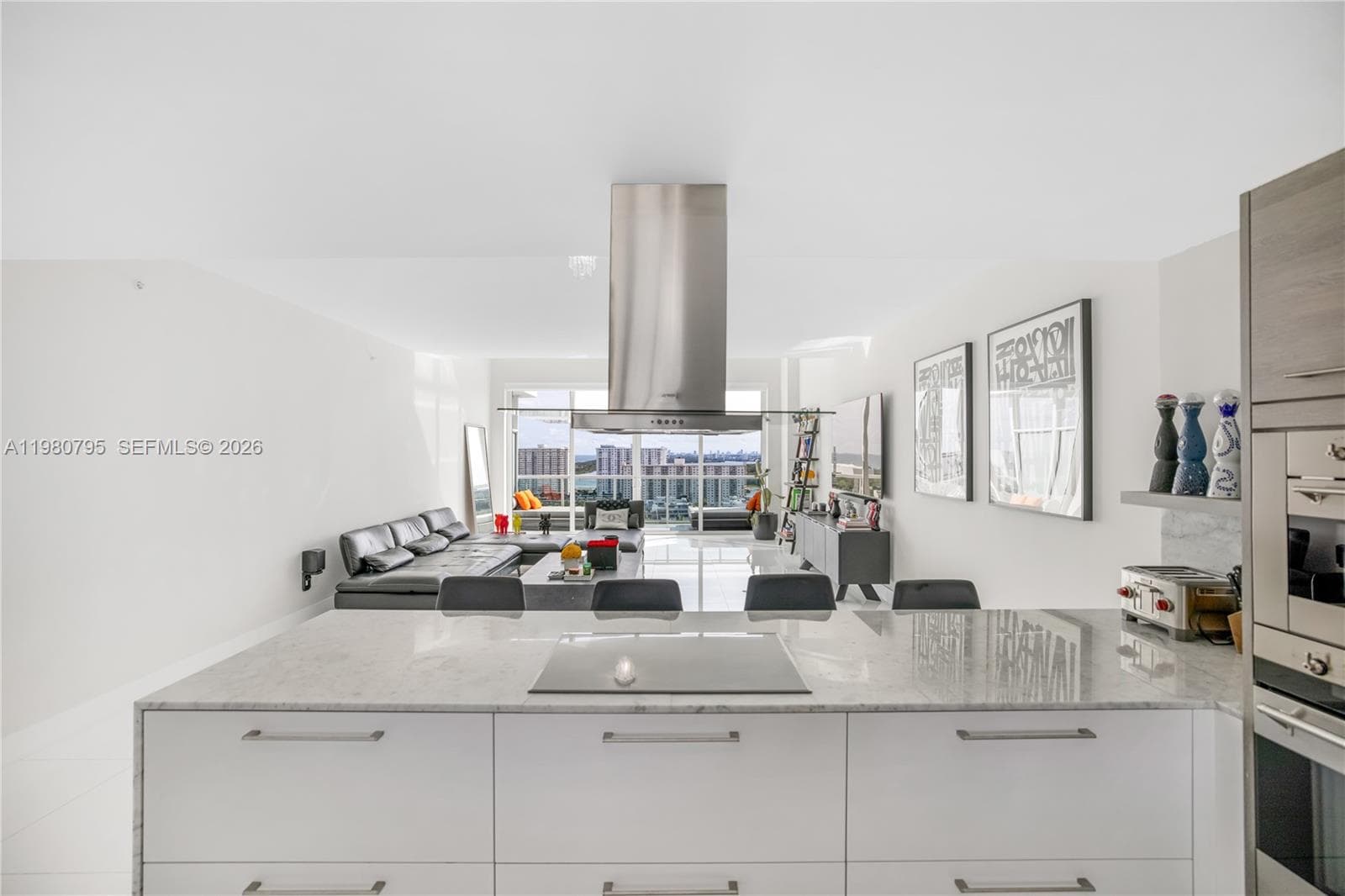 400 Sunny Isles Blvd 2019 photo 12