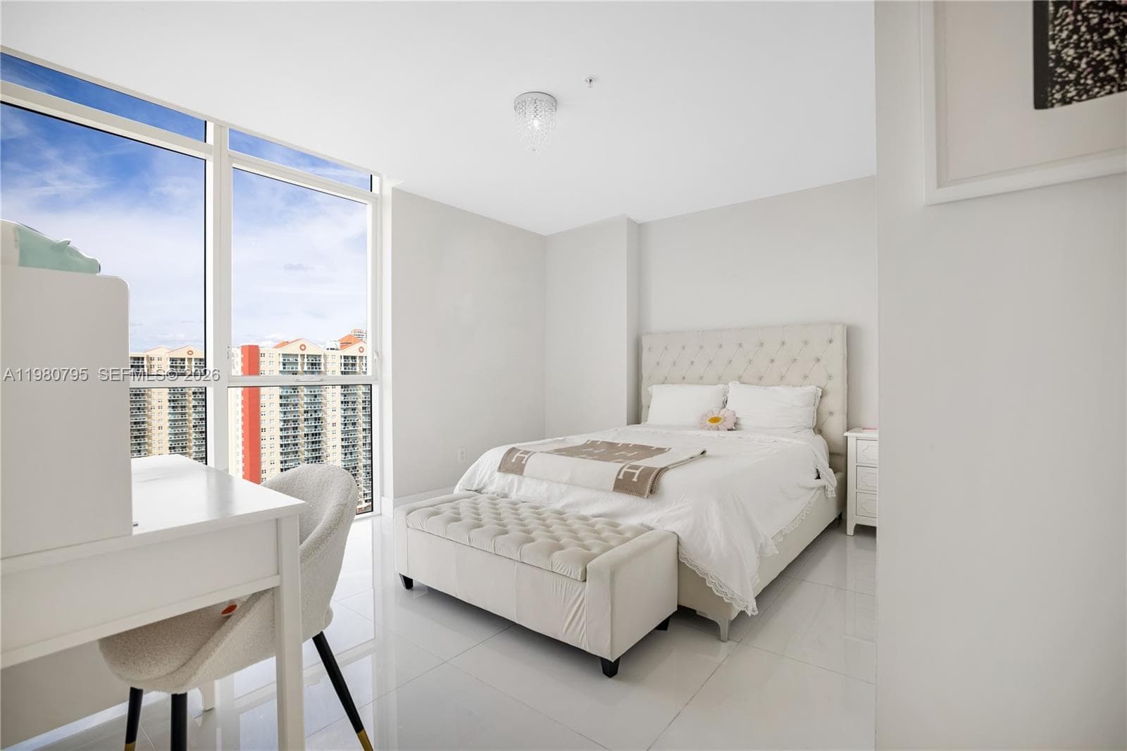400 Sunny Isles Blvd 2019 photo 20