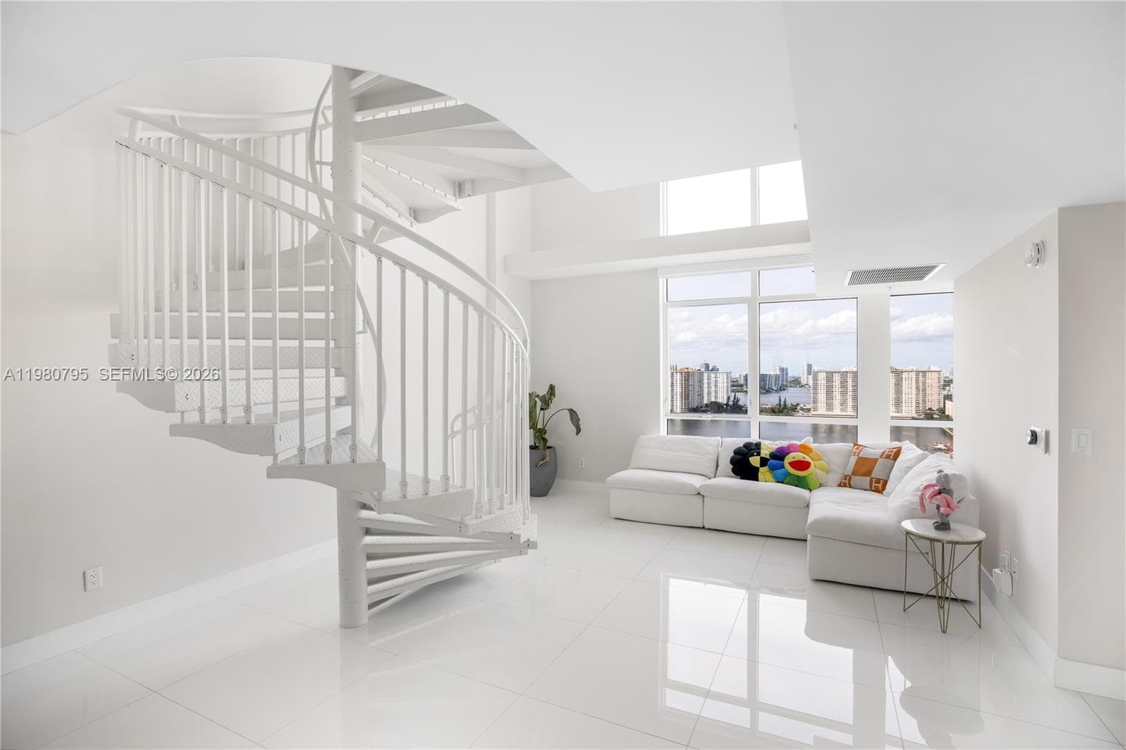 400 Sunny Isles Blvd 2019 photo 10