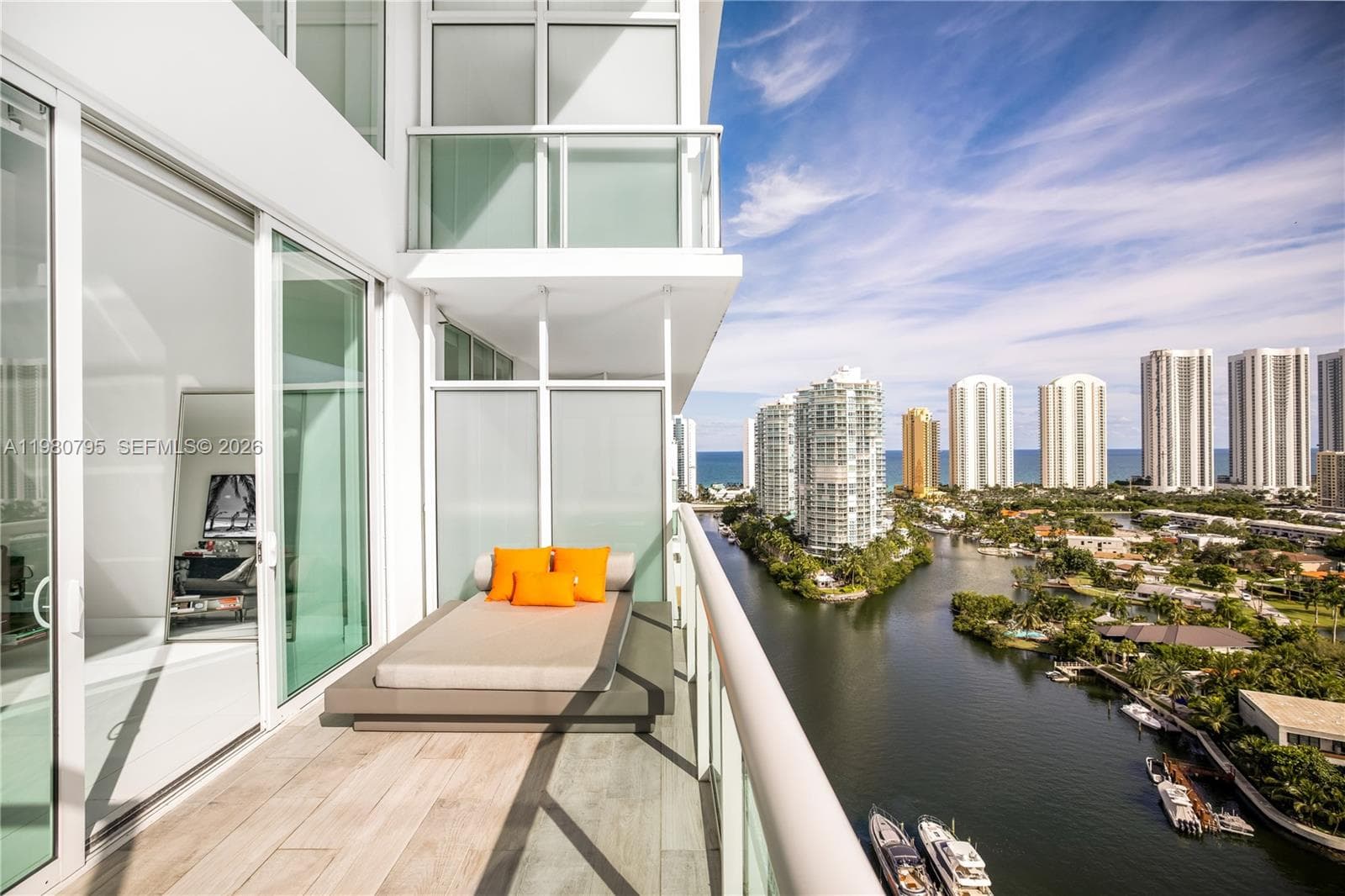 400 Sunny Isles Blvd 2019 photo 18