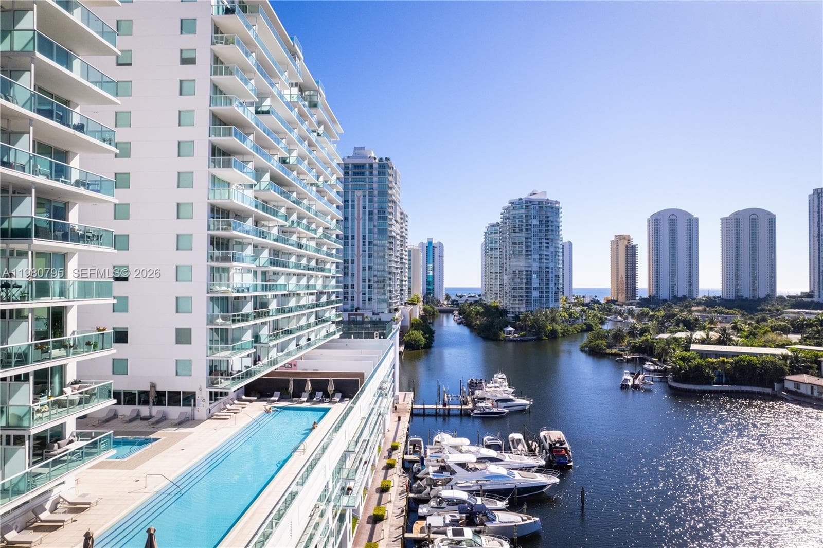 400 Sunny Isles Blvd 2019 photo 4