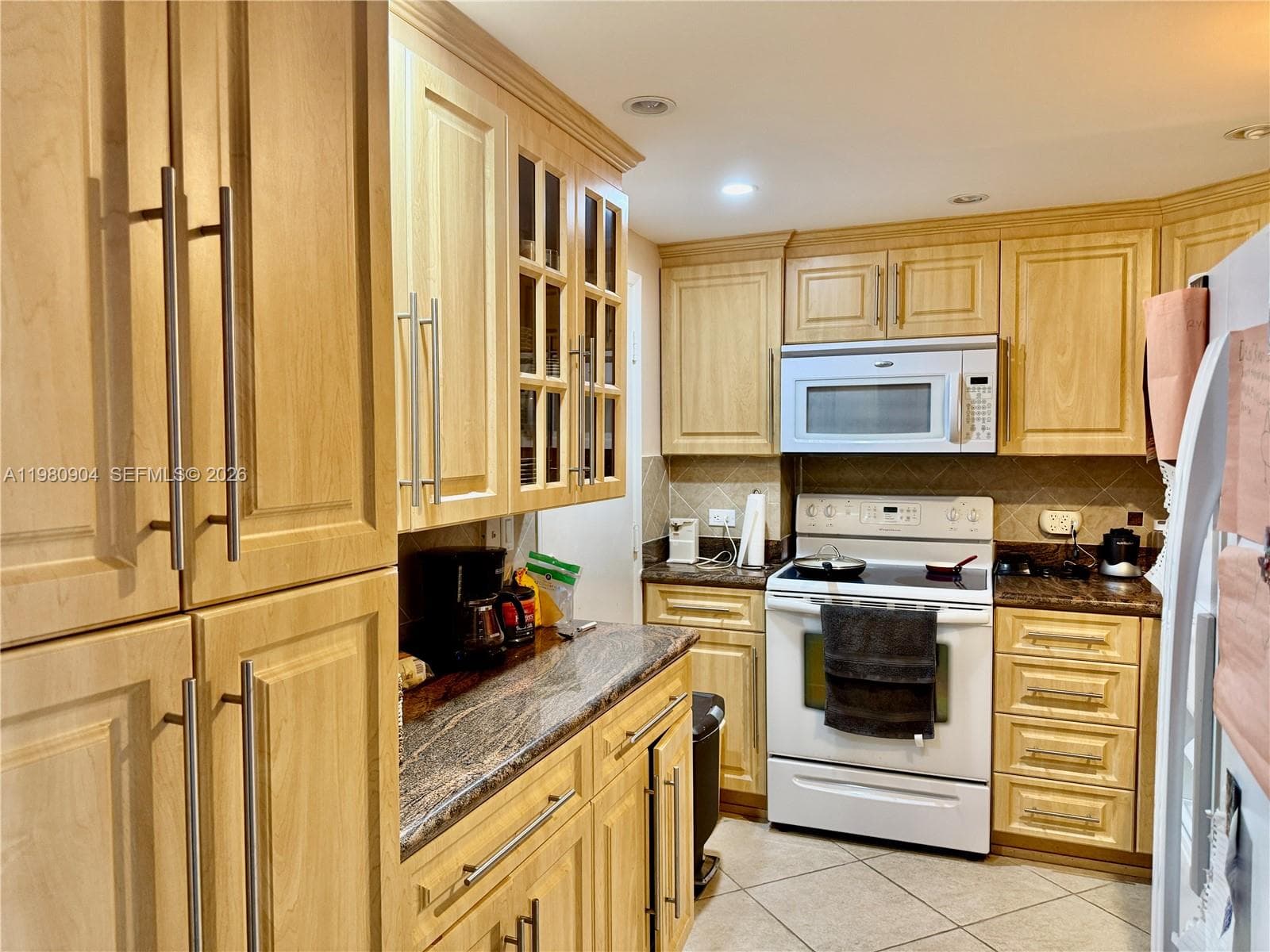 5005 Collins Ave 304 photo 9