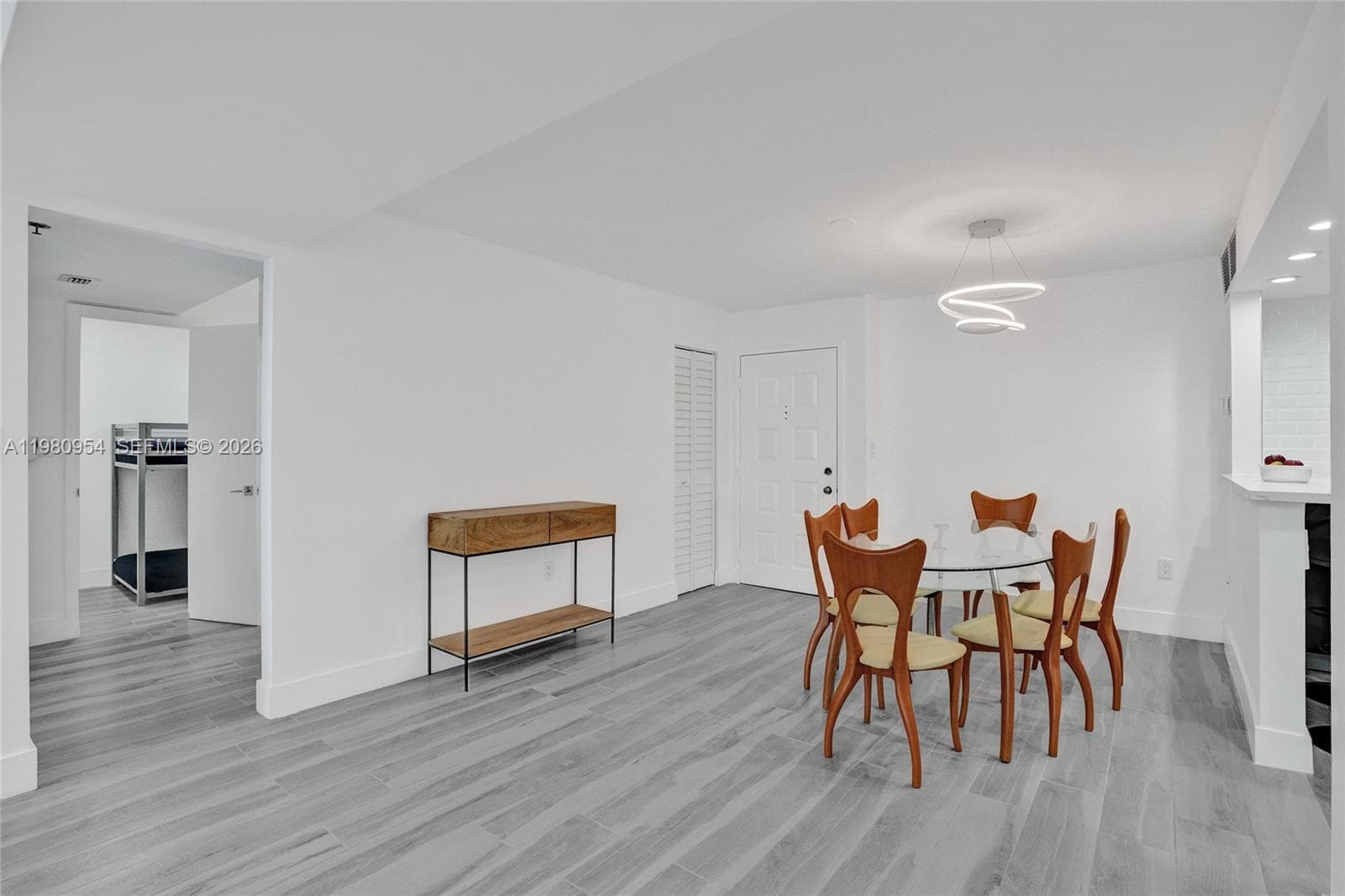 1201 S Ocean Dr 1407S photo 18