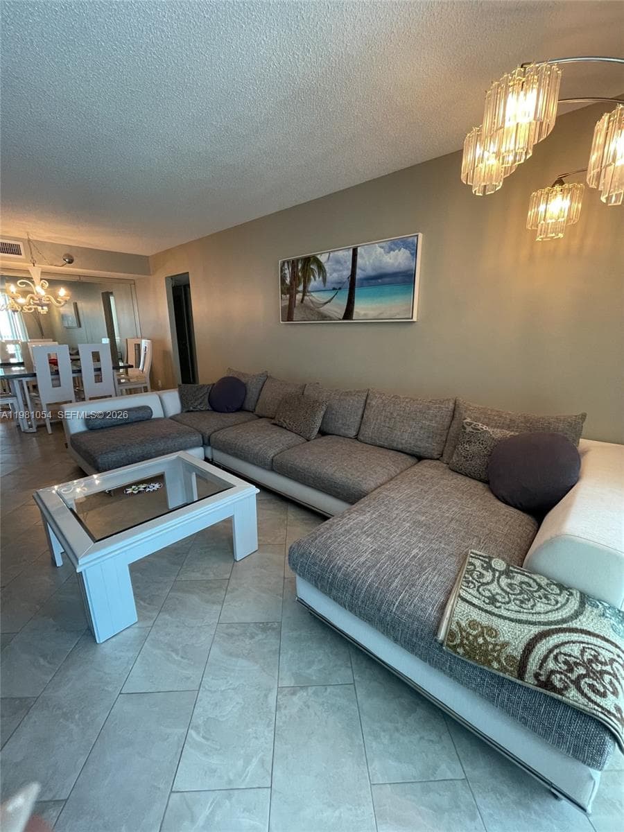 1410 S Ocean Dr 402 photo 6