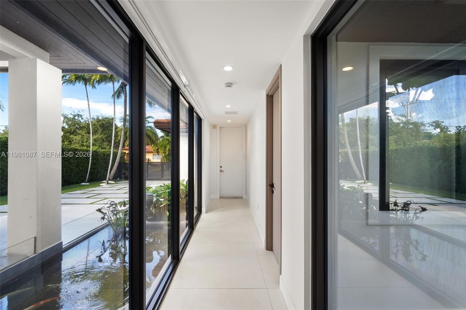 710 Shore Dr photo 19