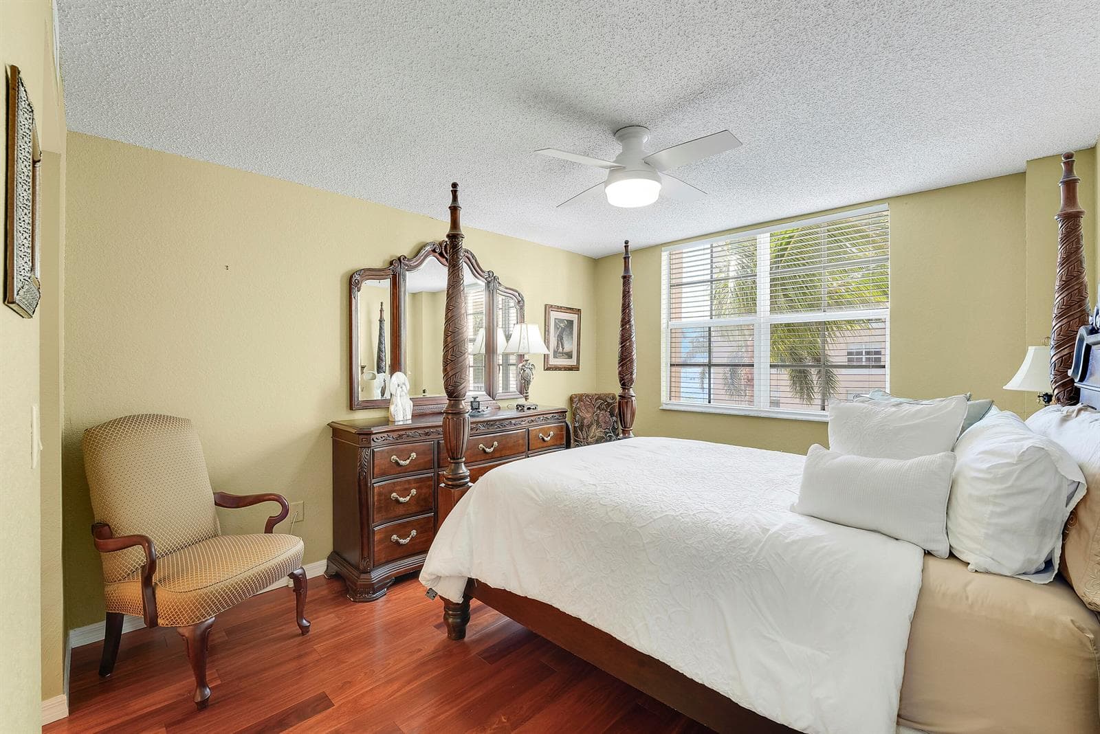 1801 N Flagler Drive 435 photo 10