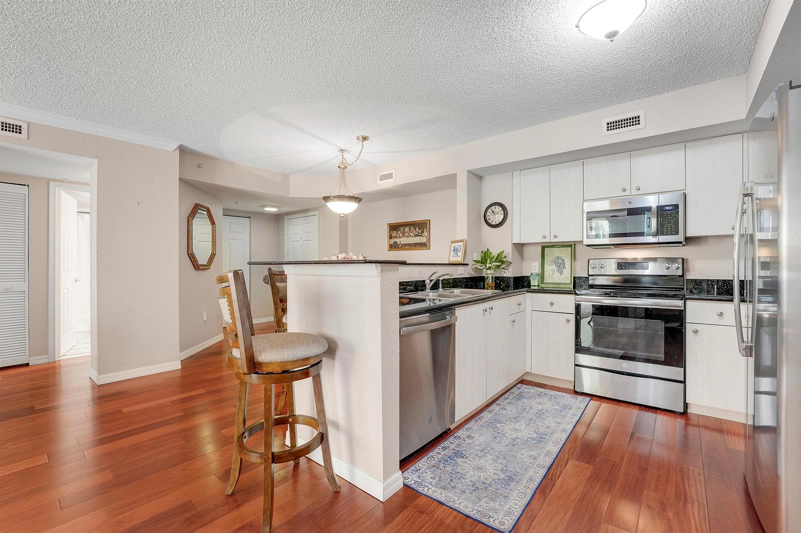 1801 N Flagler Drive 435 photo 4