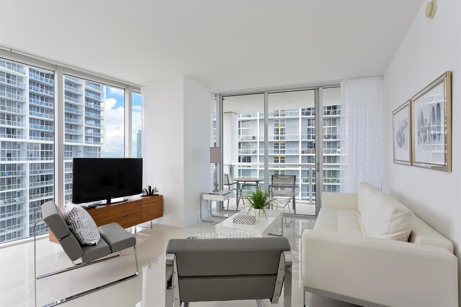 495 Brickell Avenue 4010 photo 2