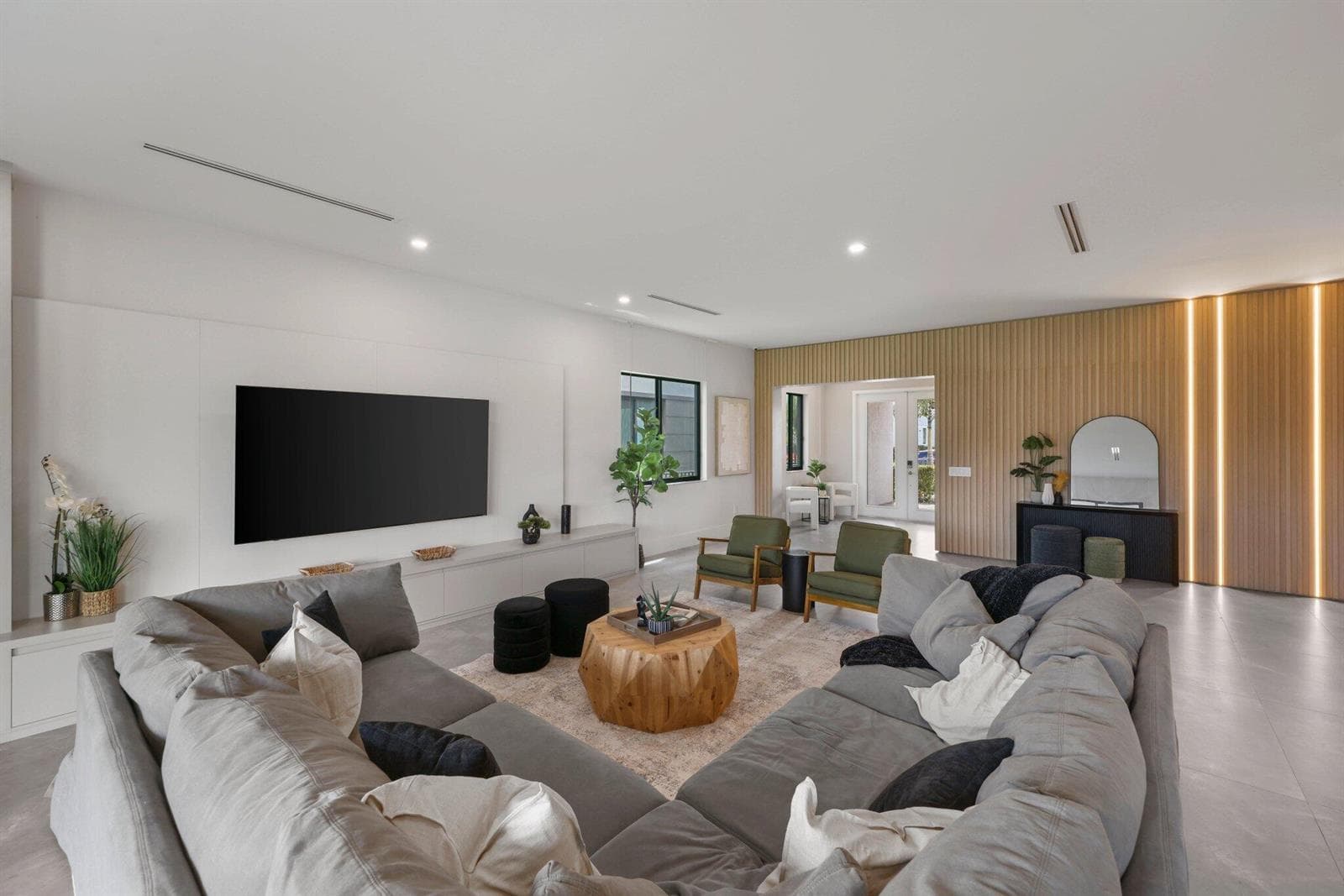10725 Passage Way photo 6