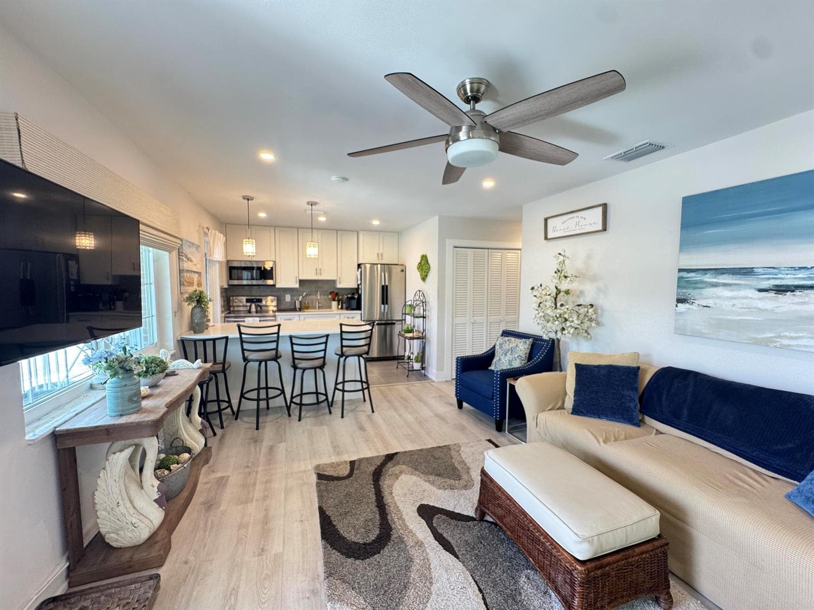 5505 N Ocean Boulevard 2-204 photo 3