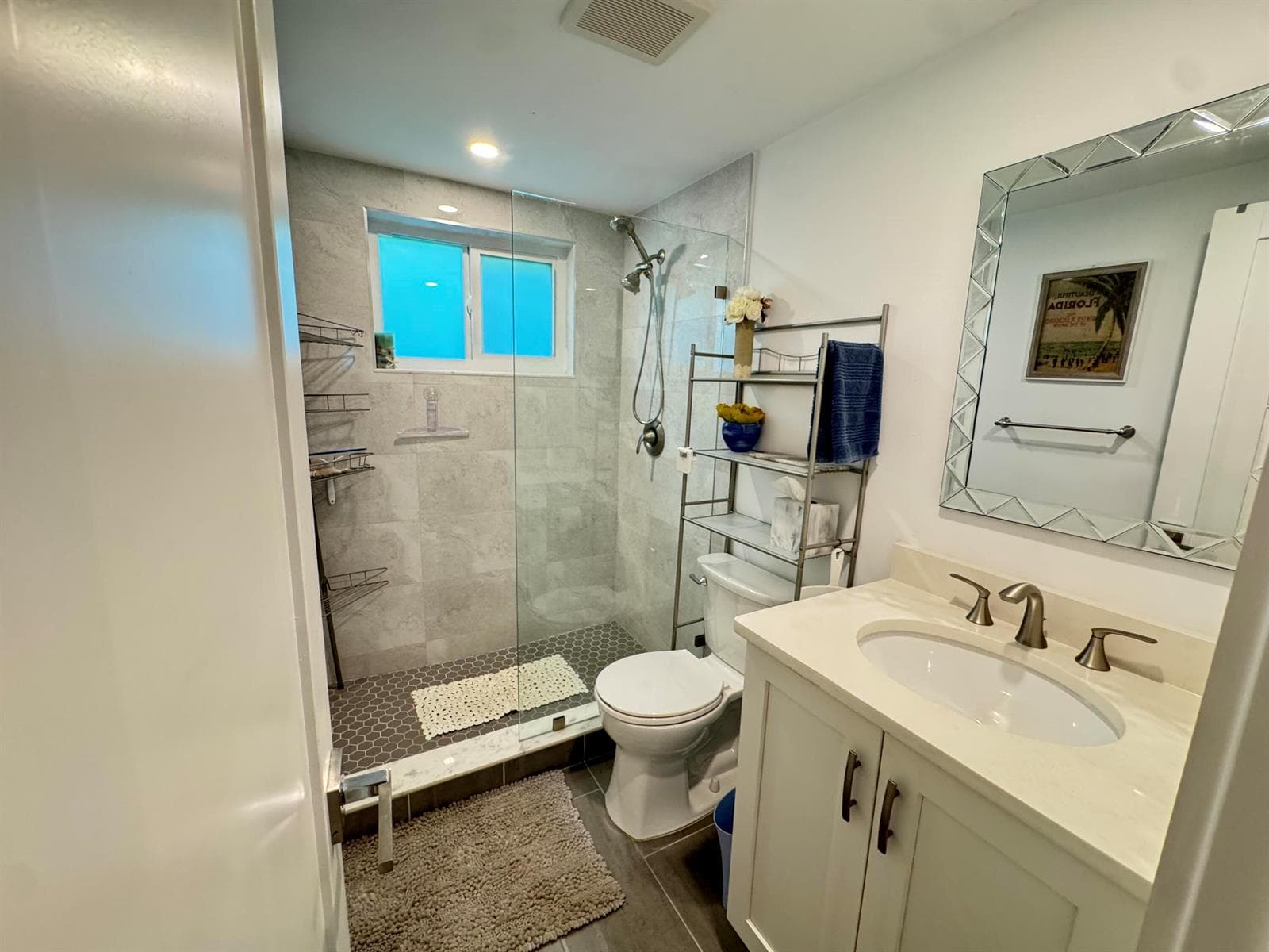 5505 N Ocean Boulevard 2-204 photo 9