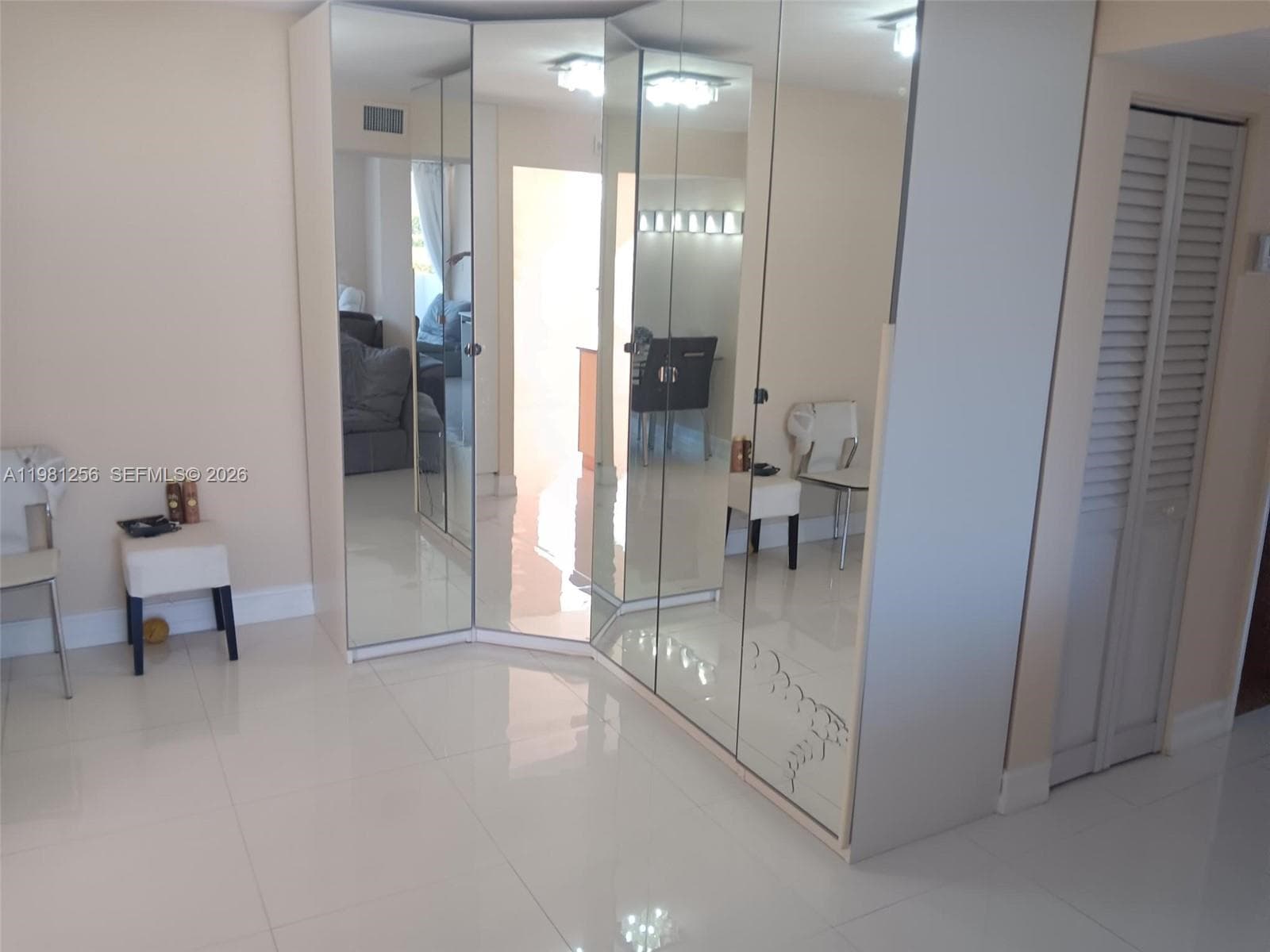 3703 166th St 401 photo 13