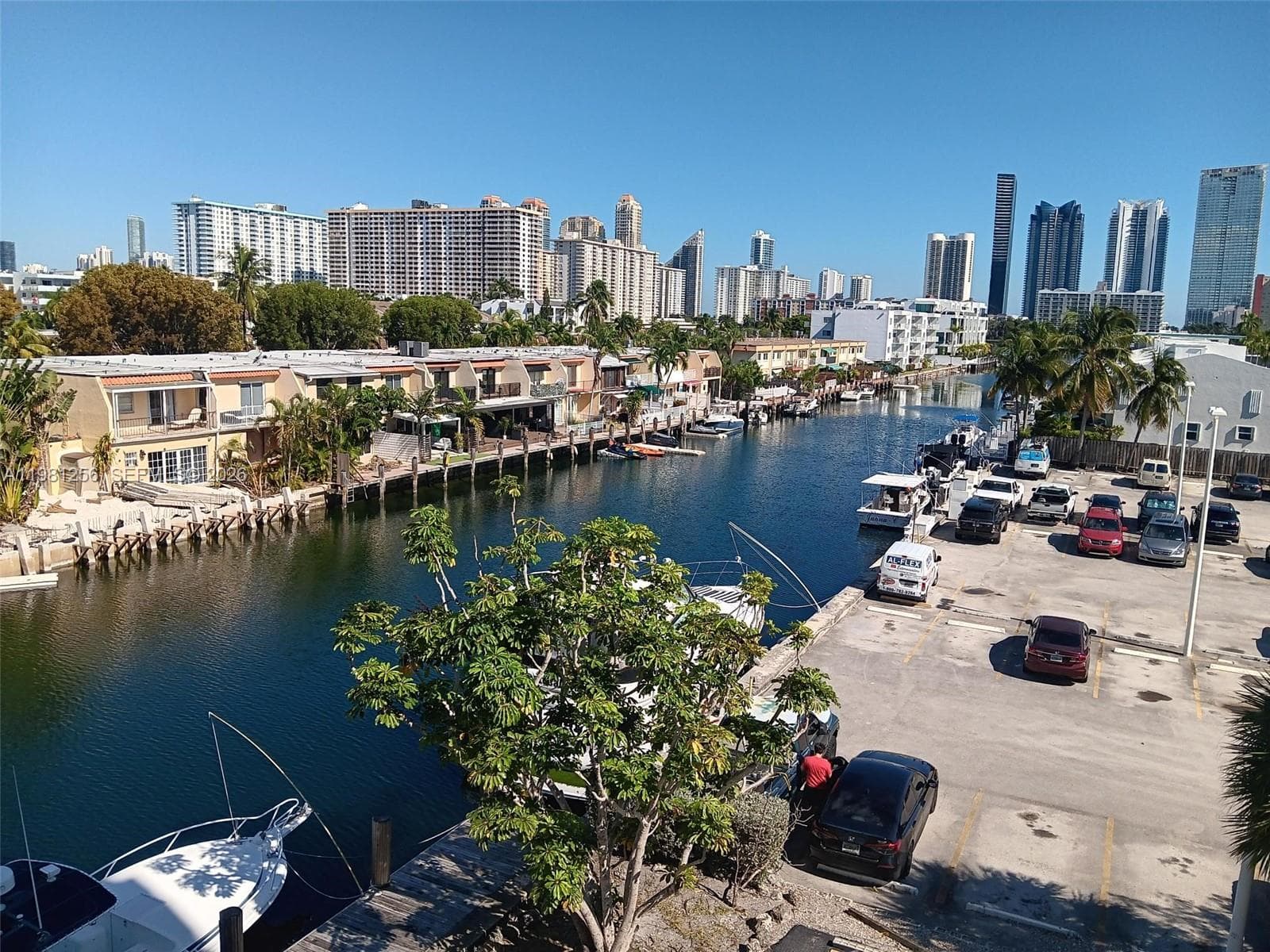 3703 166th St 401 photo 11