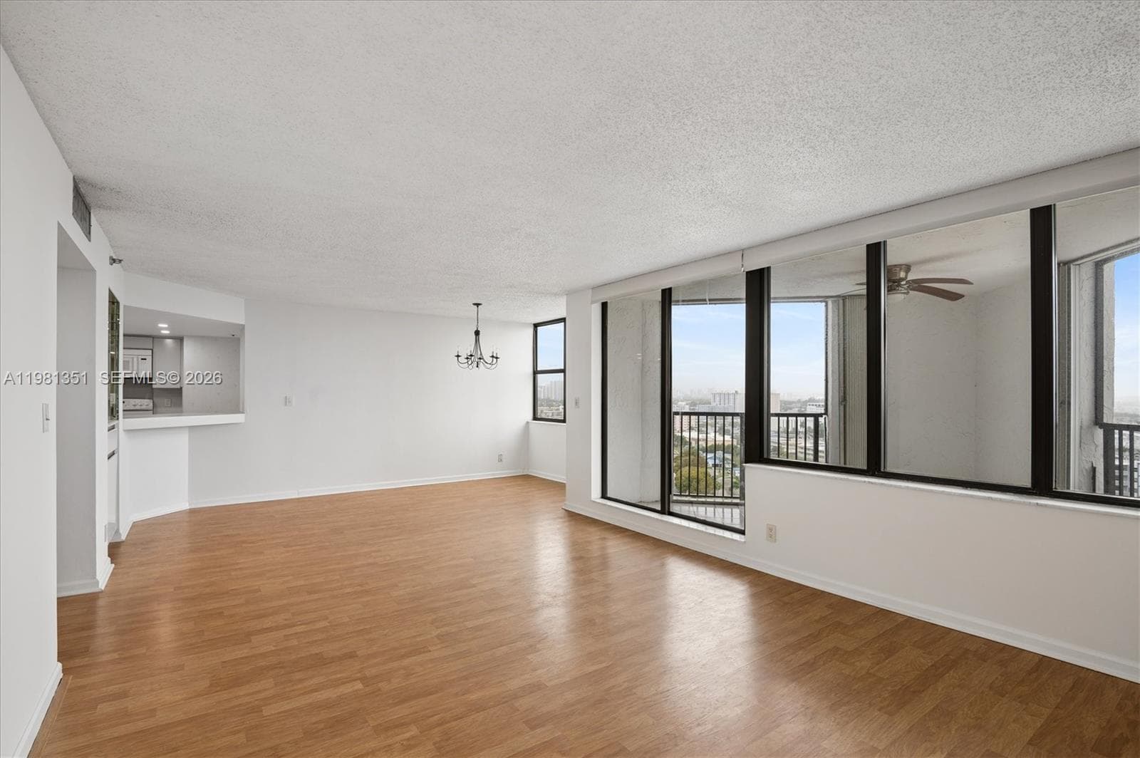 300 Three Islands Blvd 516 photo 4