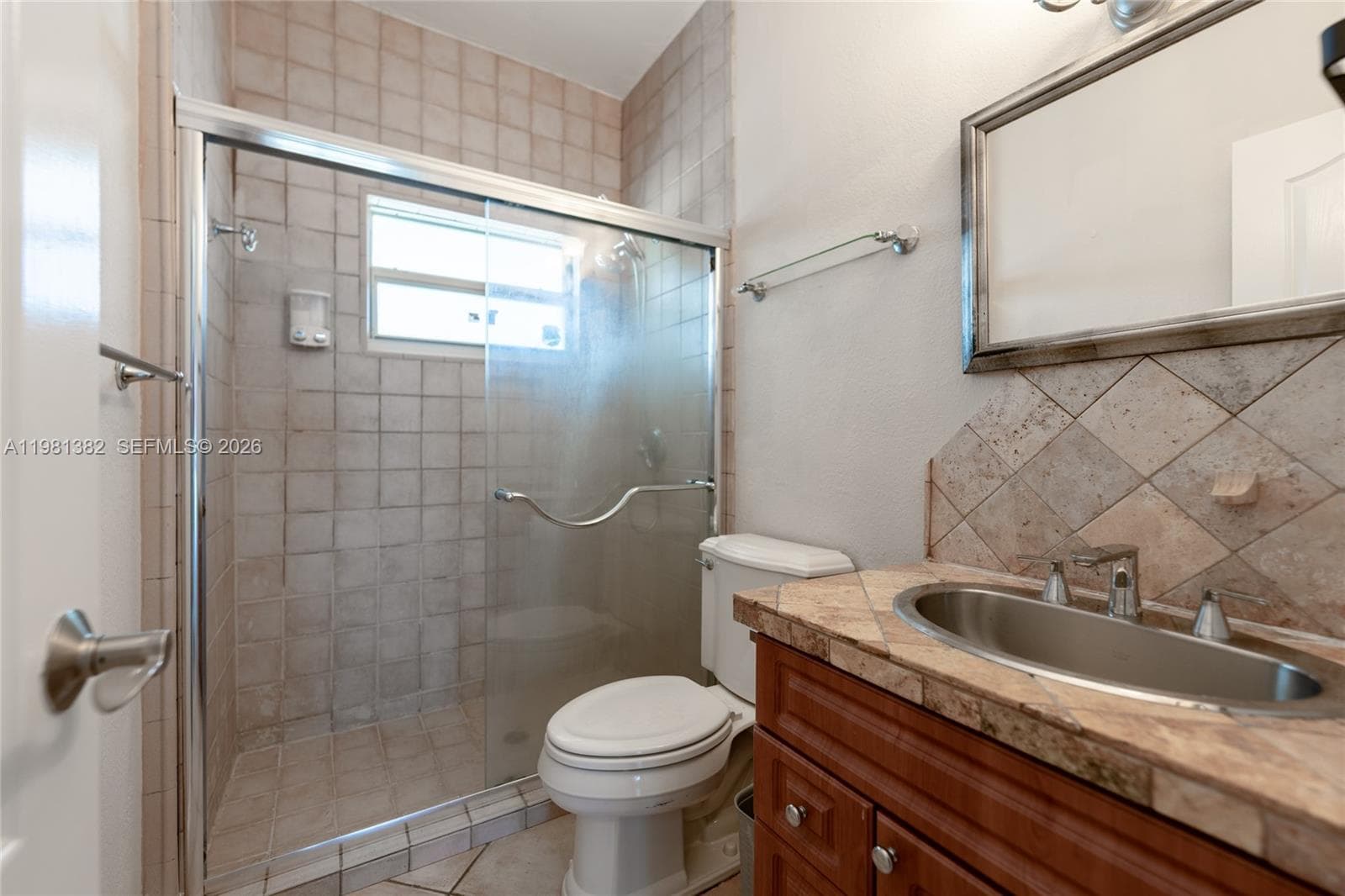 2225 NE 123rd St 215 photo 14