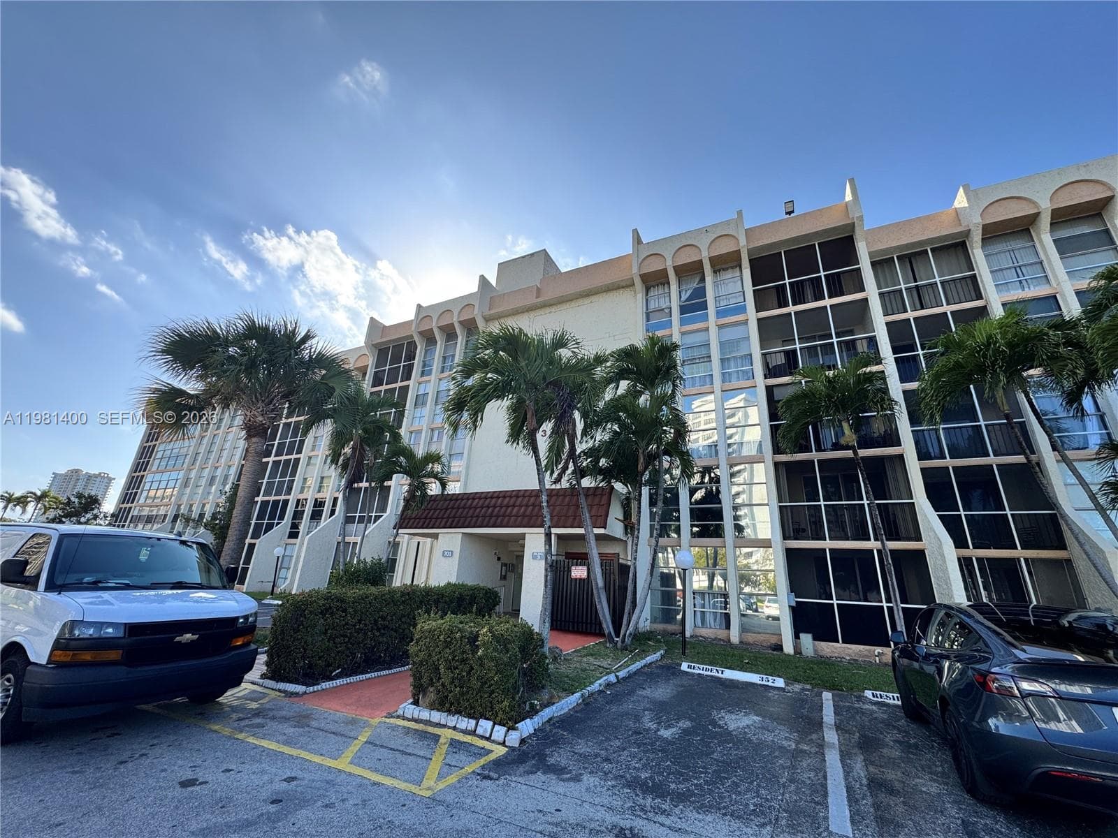 701 Three Islands Blvd 103 photo 1