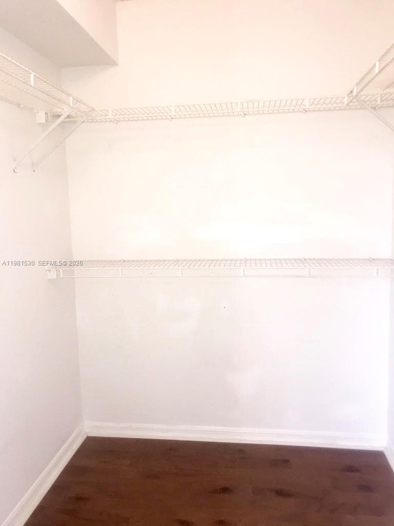 2991 185th St 1702 photo 9