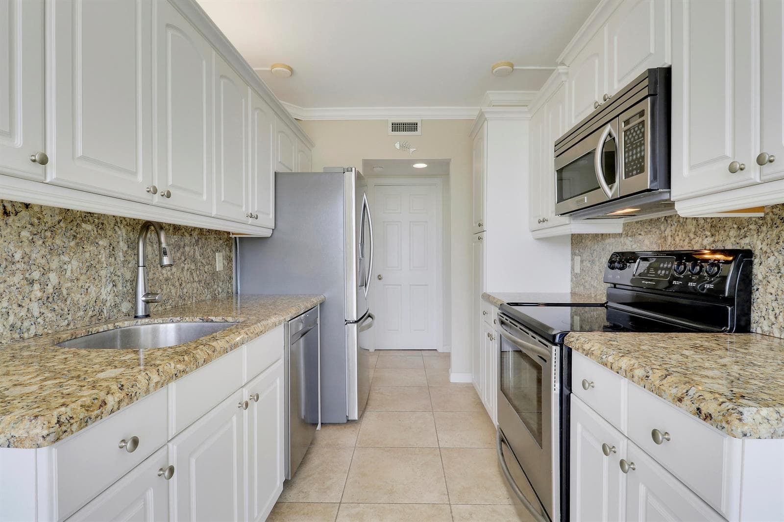 1801 S Flagler Drive 301 photo 17