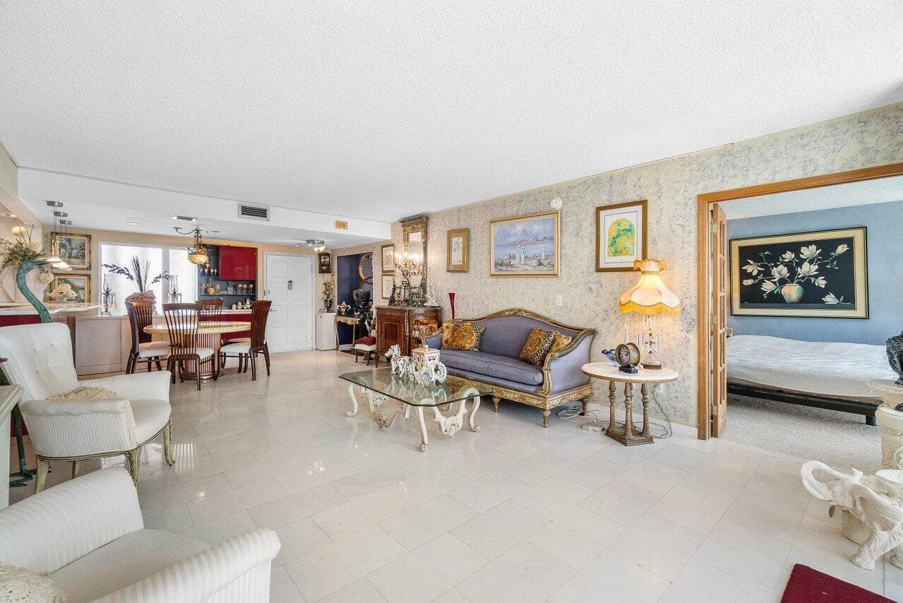 2774 S Ocean Boulevard 708 photo 5