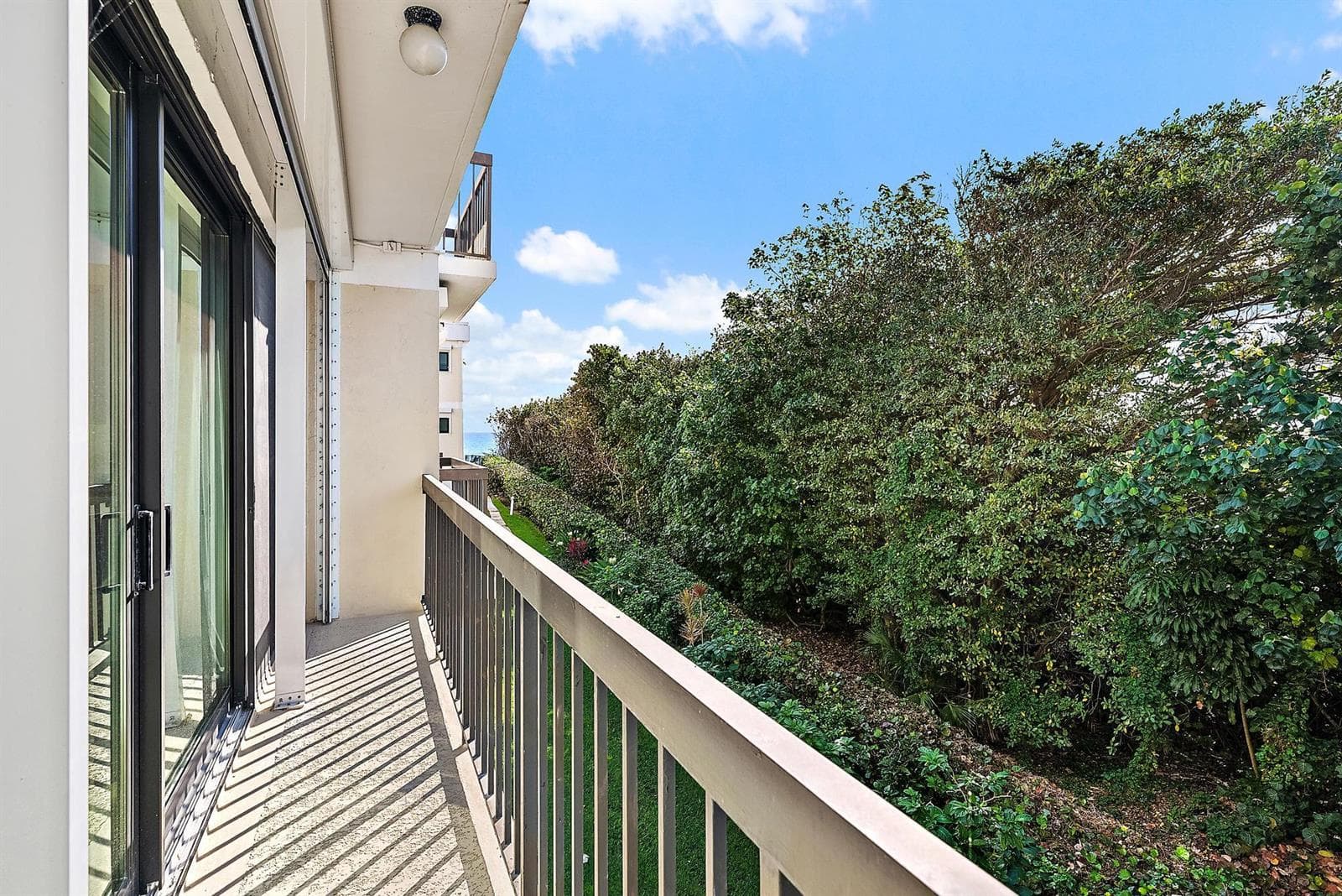 70 Celestial Way 208 photo 11