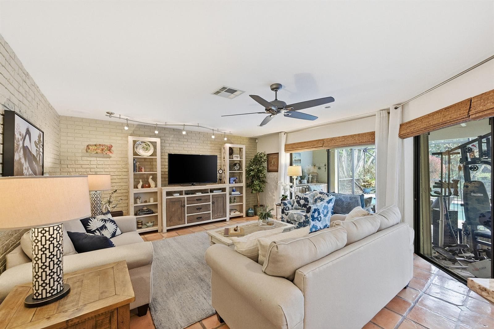 10152 Harbourtown Court photo 12