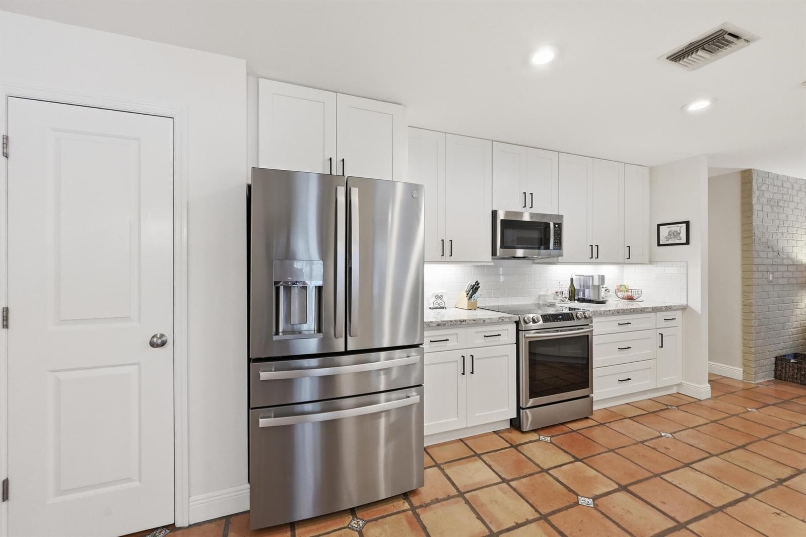 10152 Harbourtown Court photo 9
