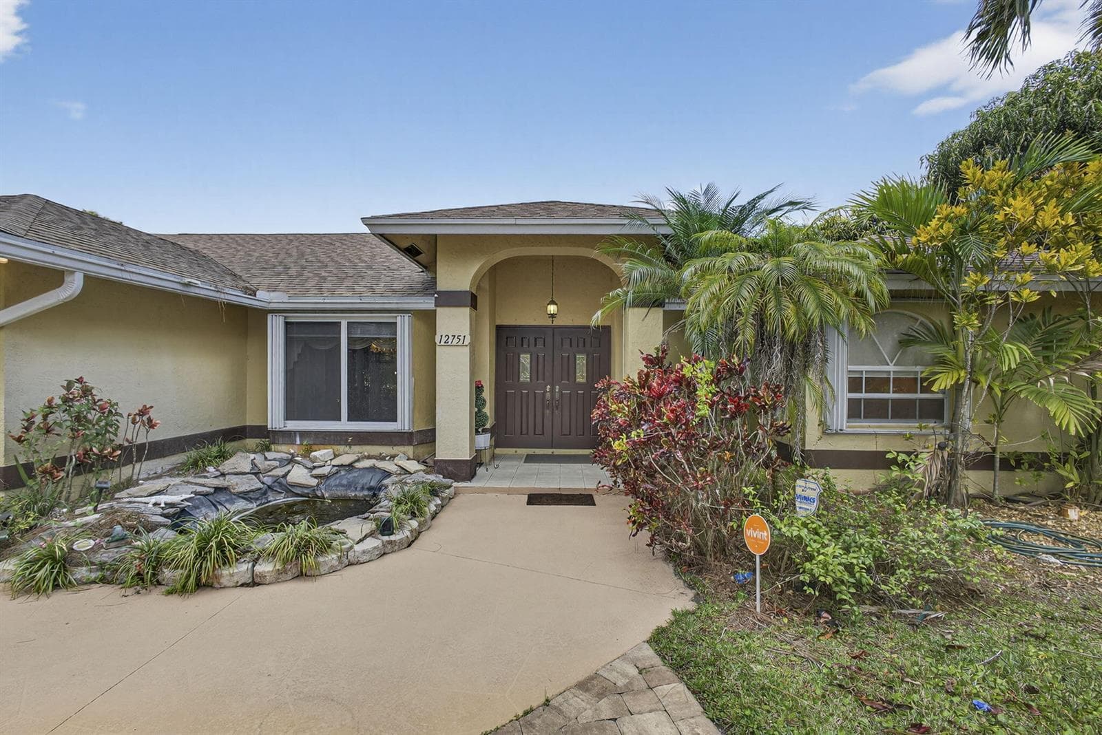 12751 Orange Boulevard photo 2