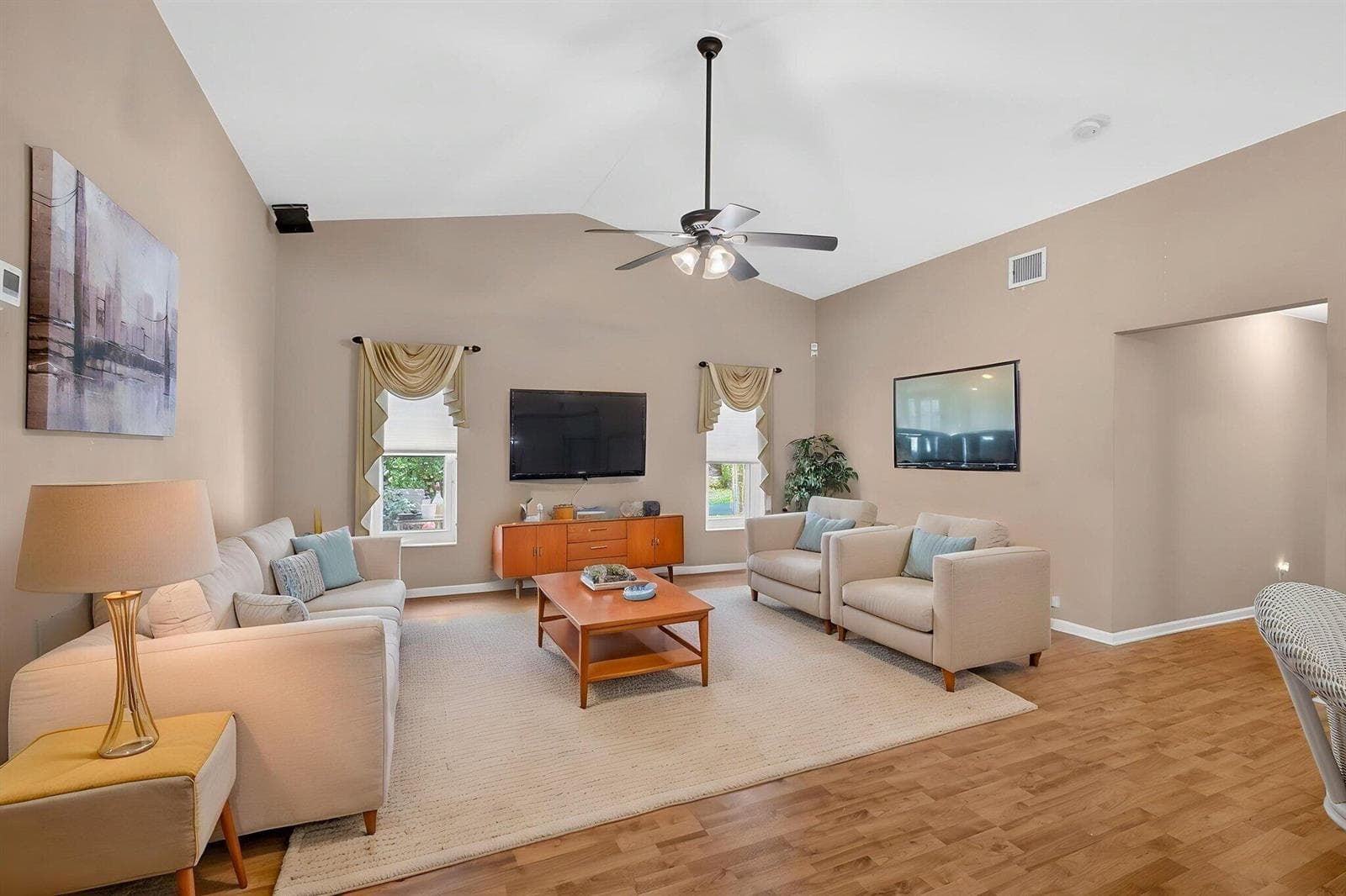 12751 Orange Boulevard photo 24