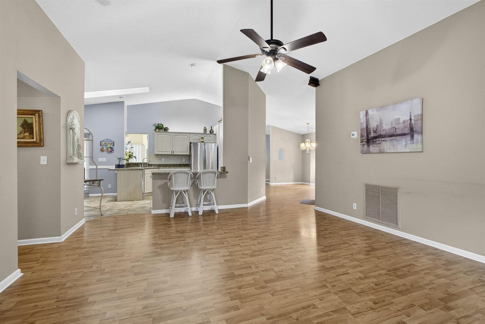12751 Orange Boulevard photo 25