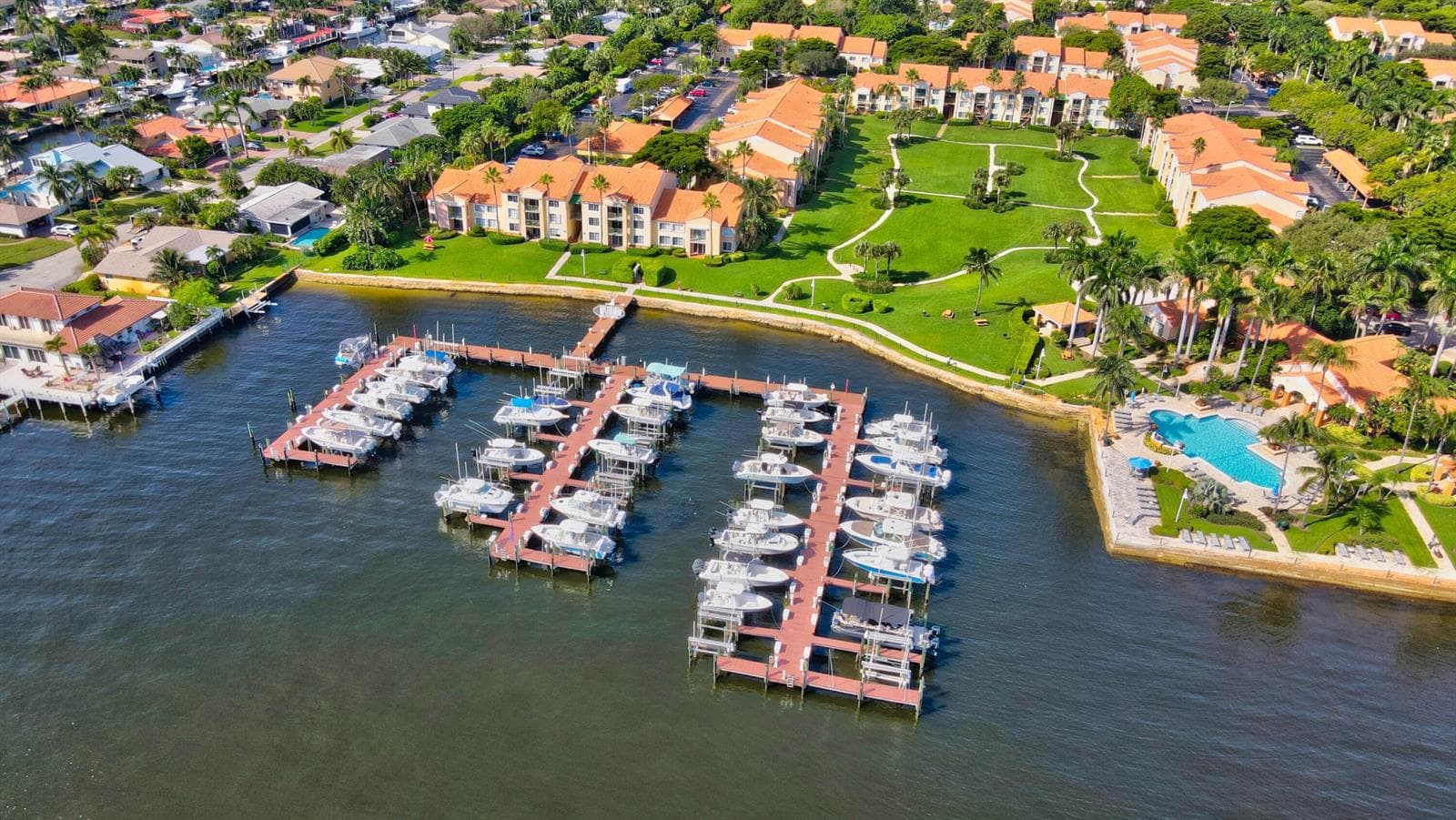 145 Yacht Club Way 304 photo 2