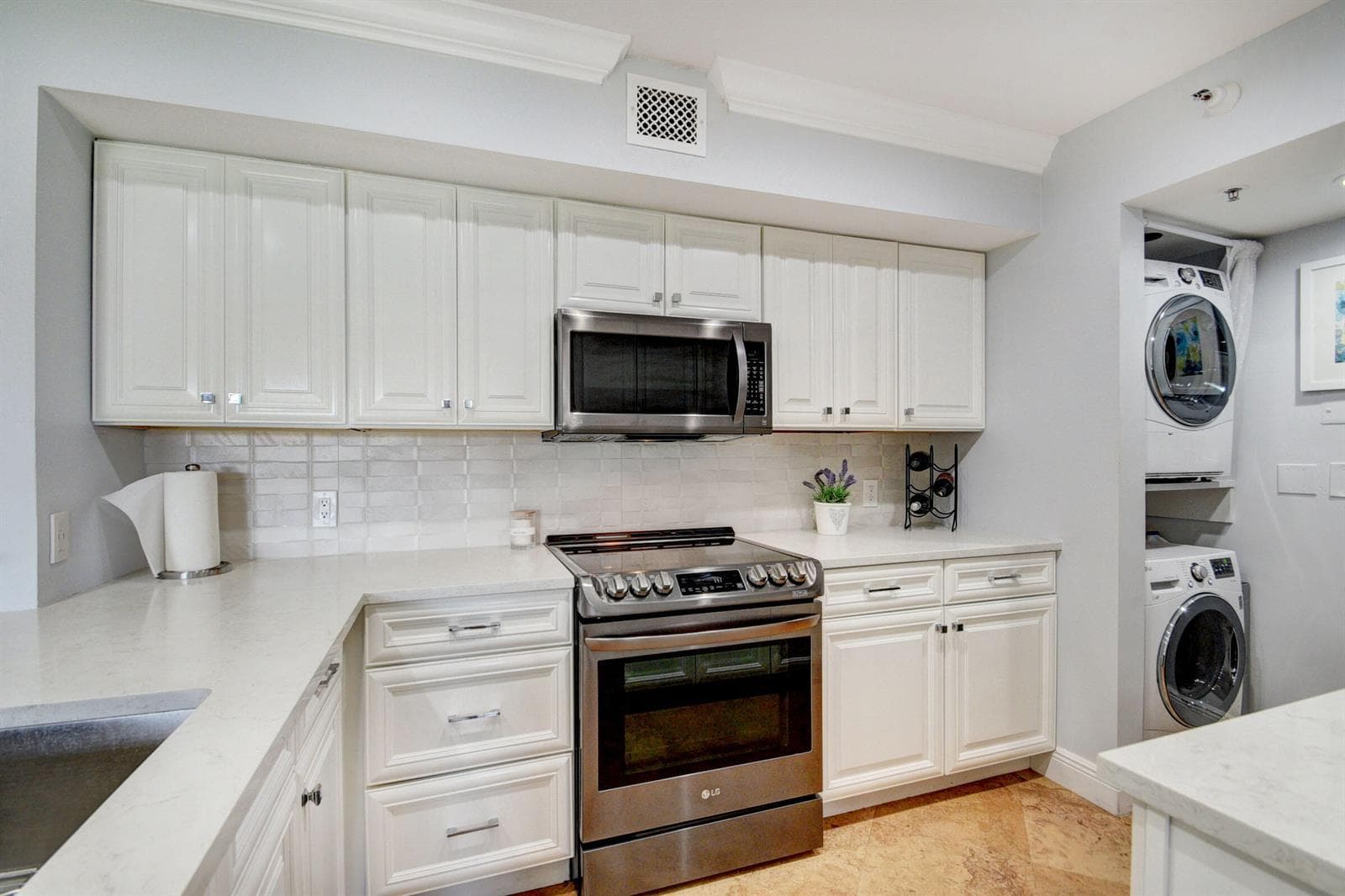 145 Yacht Club Way 304 photo 15