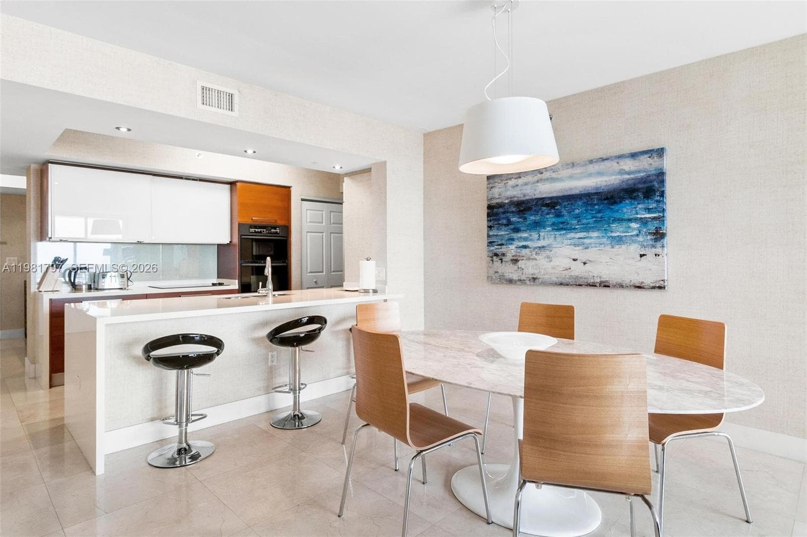 1830 S Ocean Dr 2904 photo 6