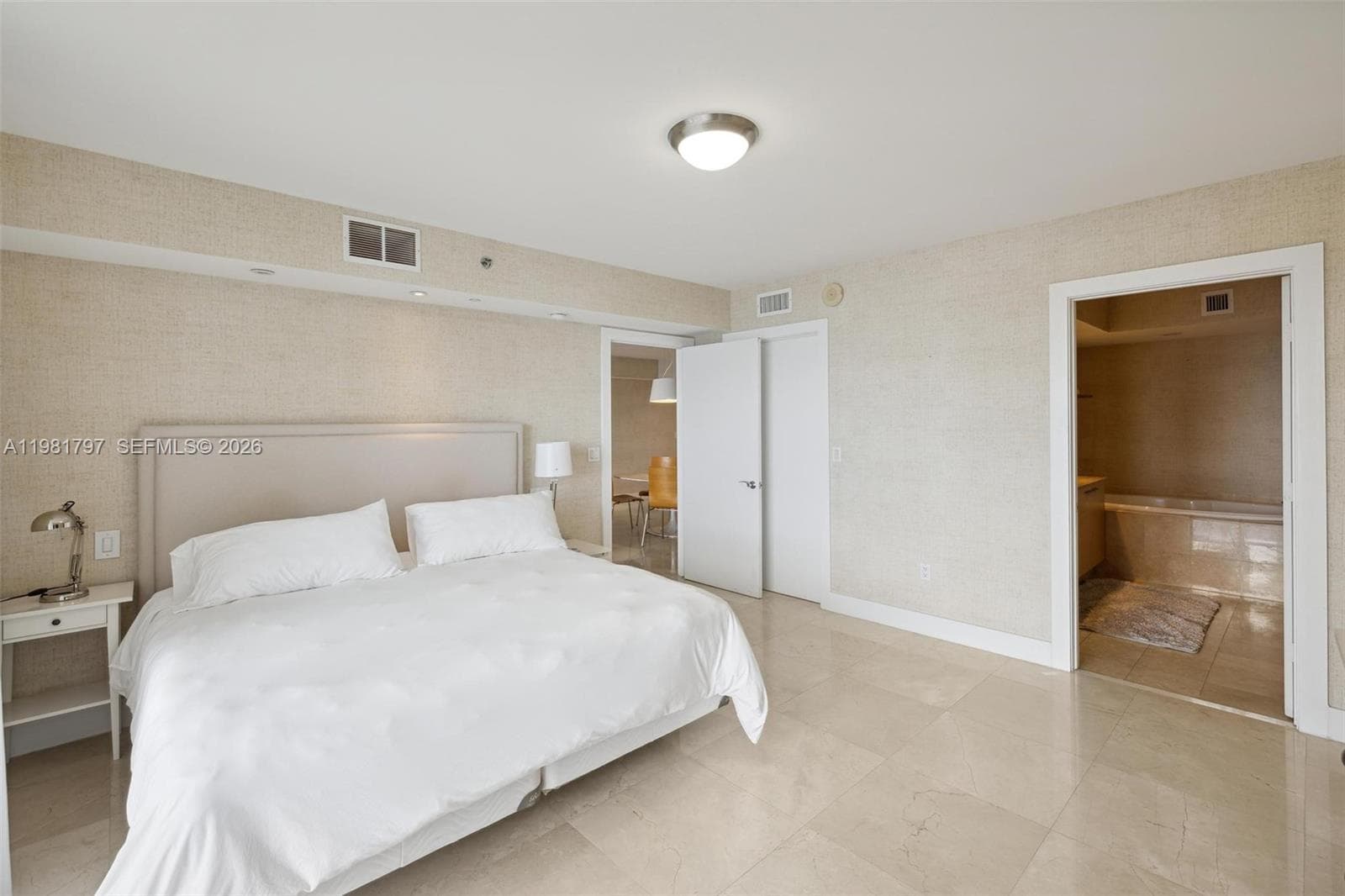 1830 S Ocean Dr 2904 photo 11