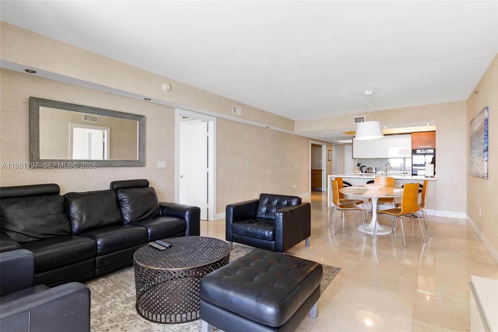 1830 S Ocean Dr 2904 photo 4