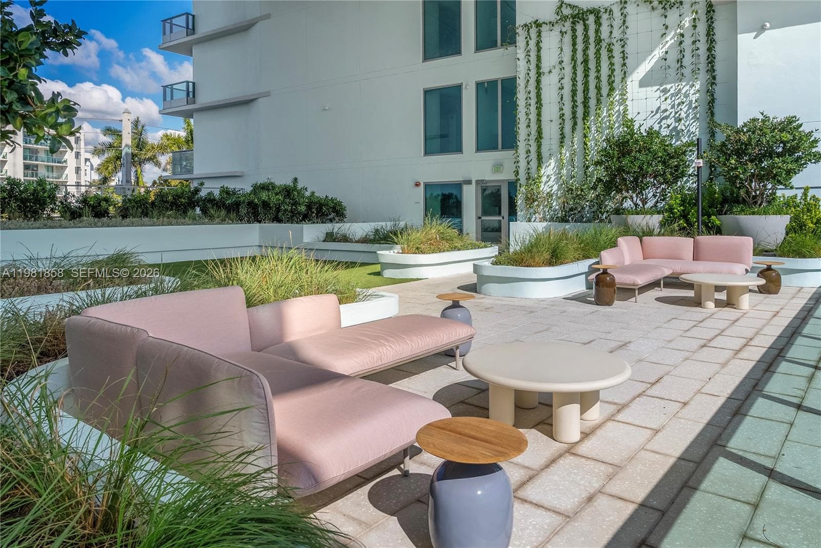 9221 E BAY HARBOR DRIVE 810 photo 17