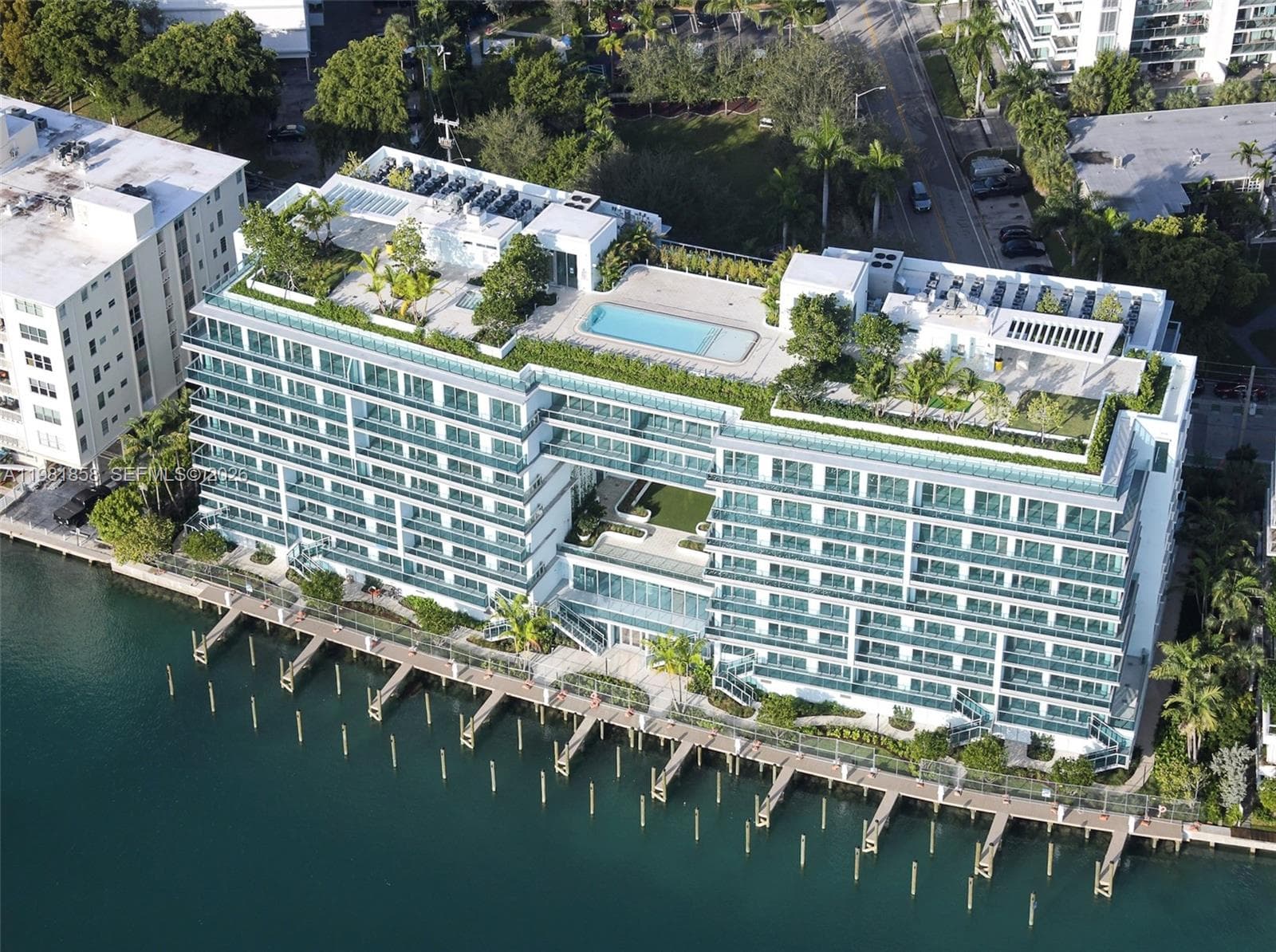 9221 E BAY HARBOR DRIVE 810 photo 1